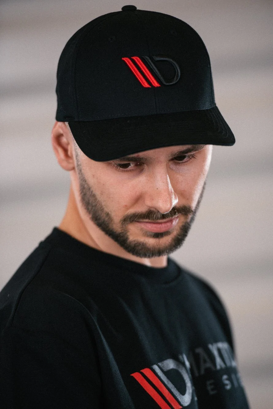 CAP BLACK/RED LOGO - Image 2