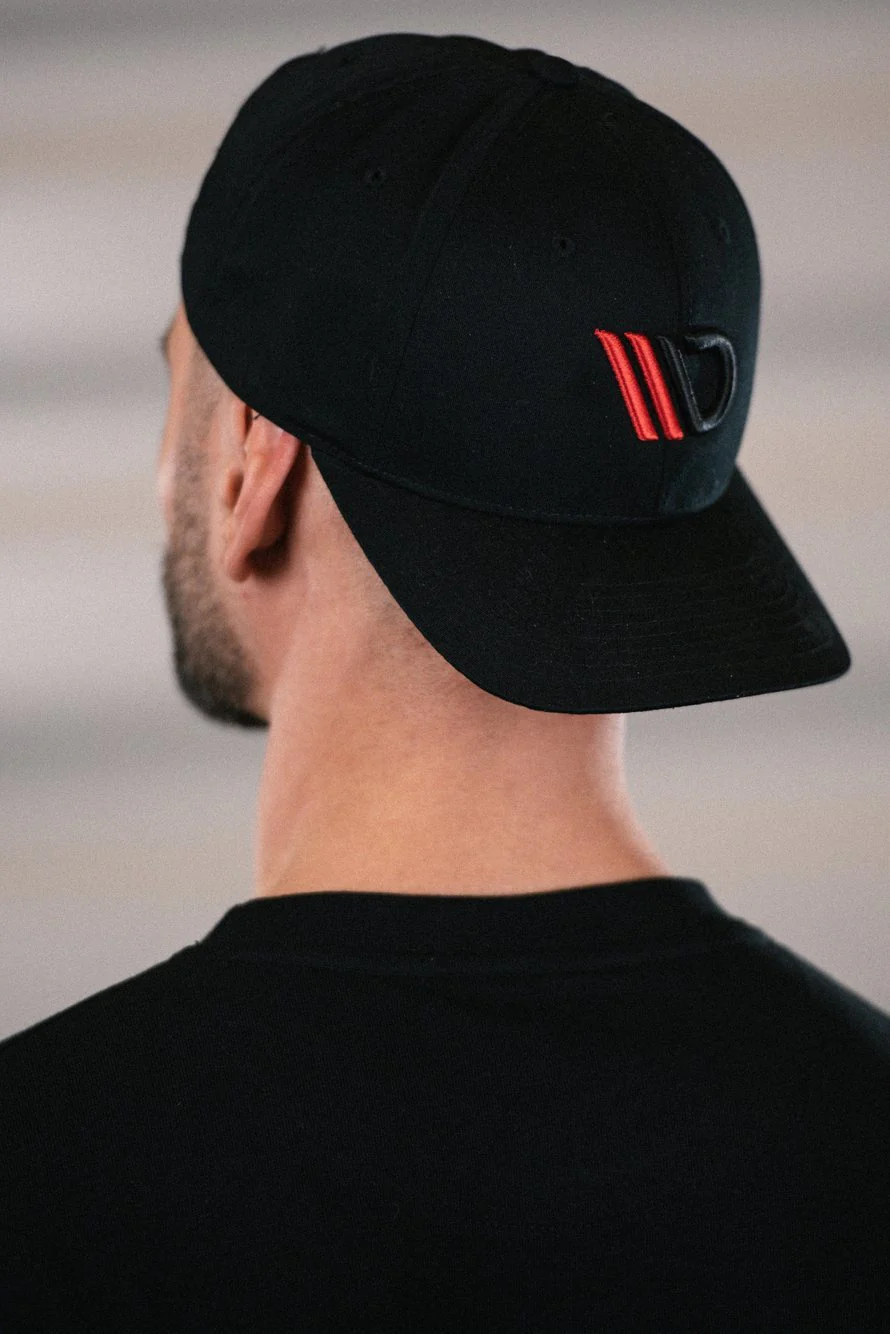 CAP BLACK/RED LOGO - Image 4