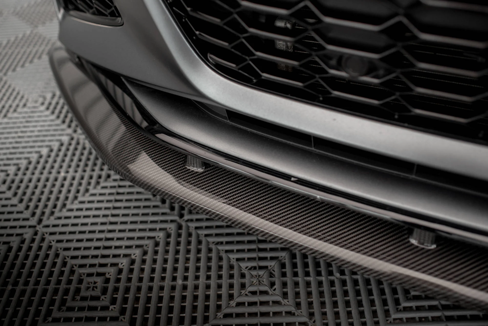 CARBON FIBER FRONT SPLITTER AUDI RS6 C8 / RS7 C8 - Image 8