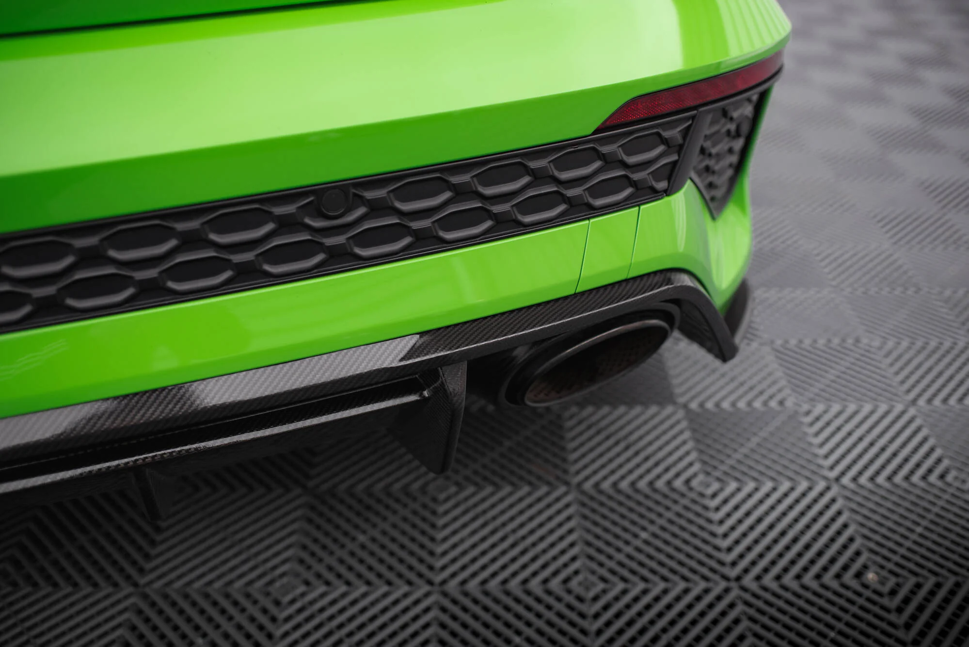 CARBON FIBER REAR DIFFUSER AUDI RS3 SEDAN 8Y - Image 8