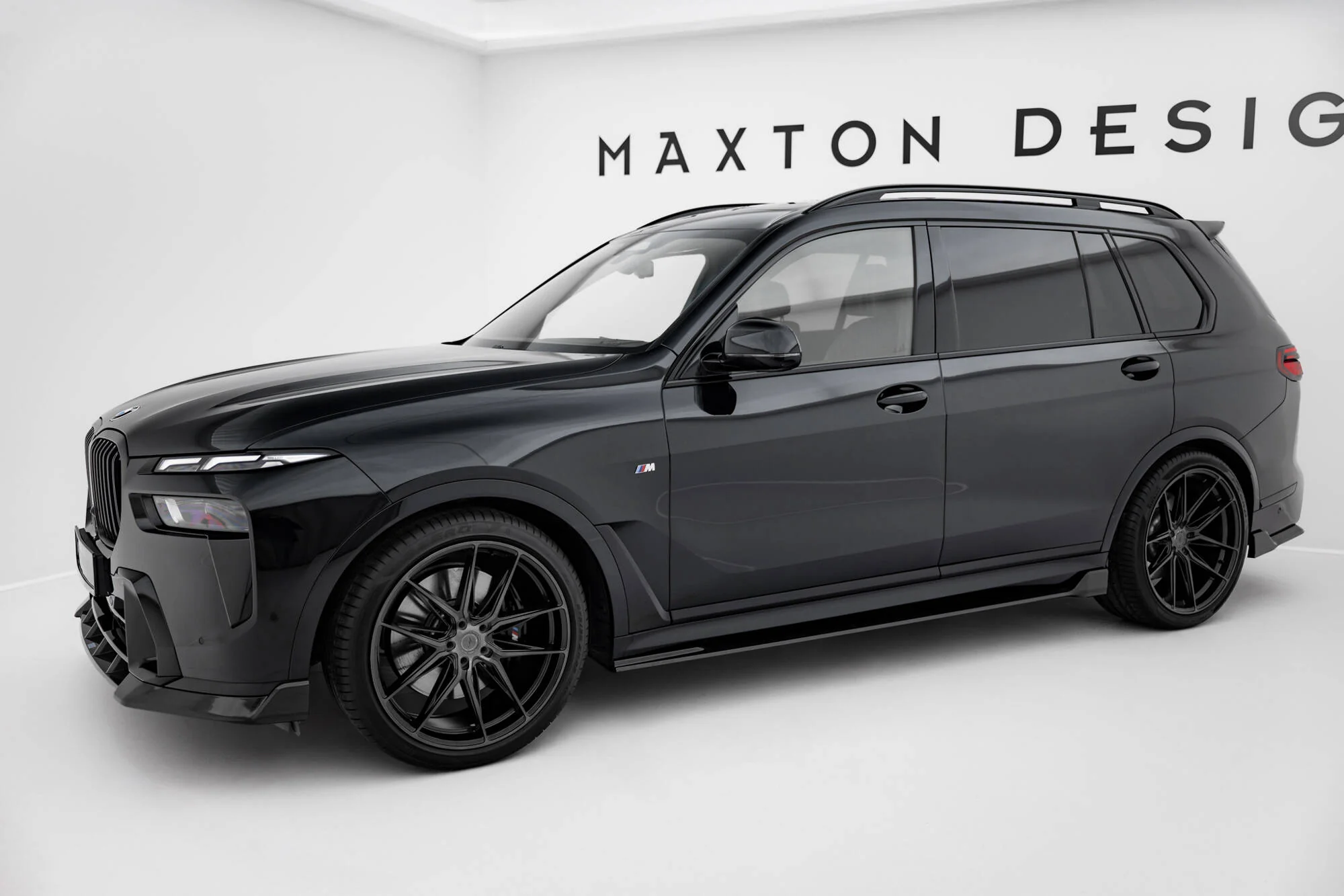 Carbon Fiber Side Skirts BMW X7 M-Pack G07 Facelift - Image 2