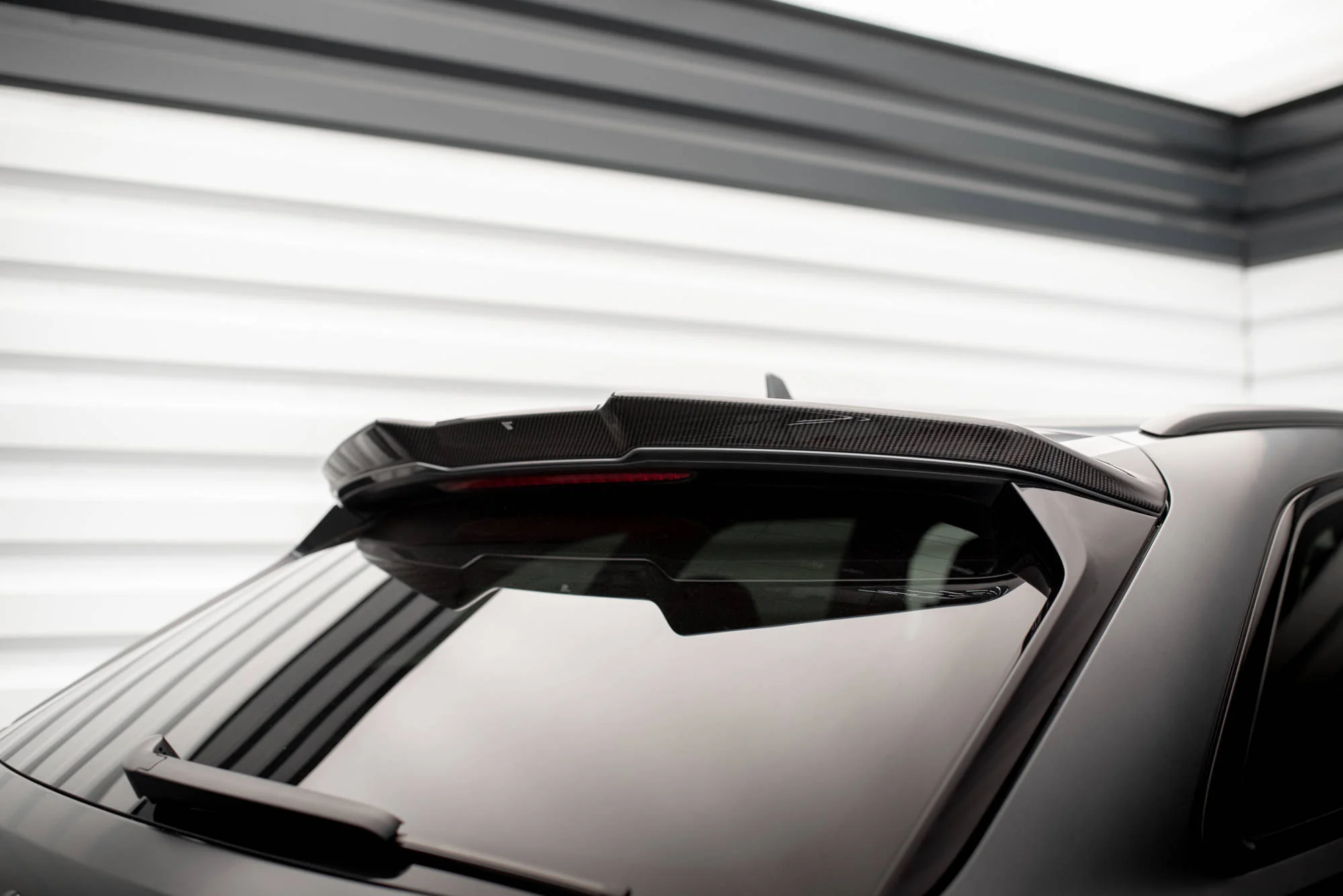 CARBON FIBER TAILGATE SPOILER AUDI RS6 C8 - Image 3