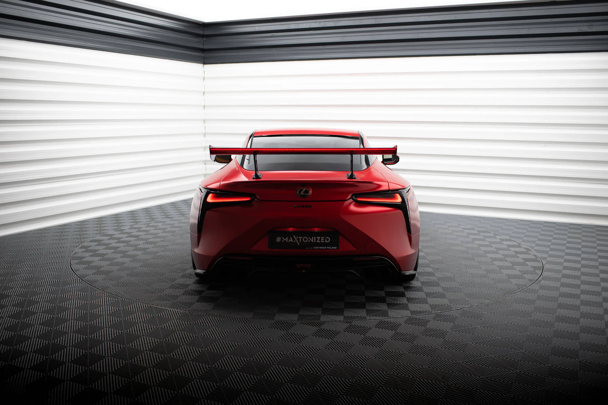 CARBON SPOILER + LED LEXUS LC - Image 2