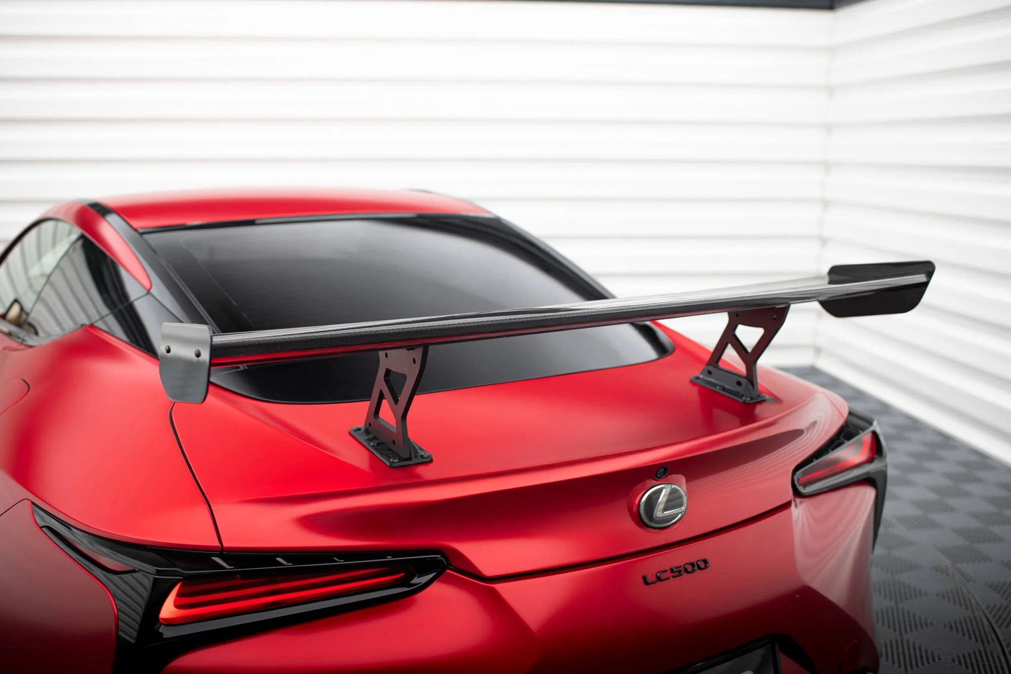 CARBON SPOILER LEXUS LC - Image 4