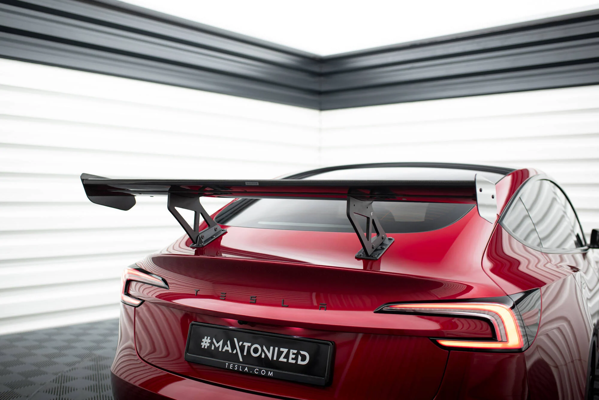 CARBON SPOILER TESLA MODEL 3 - Image 10