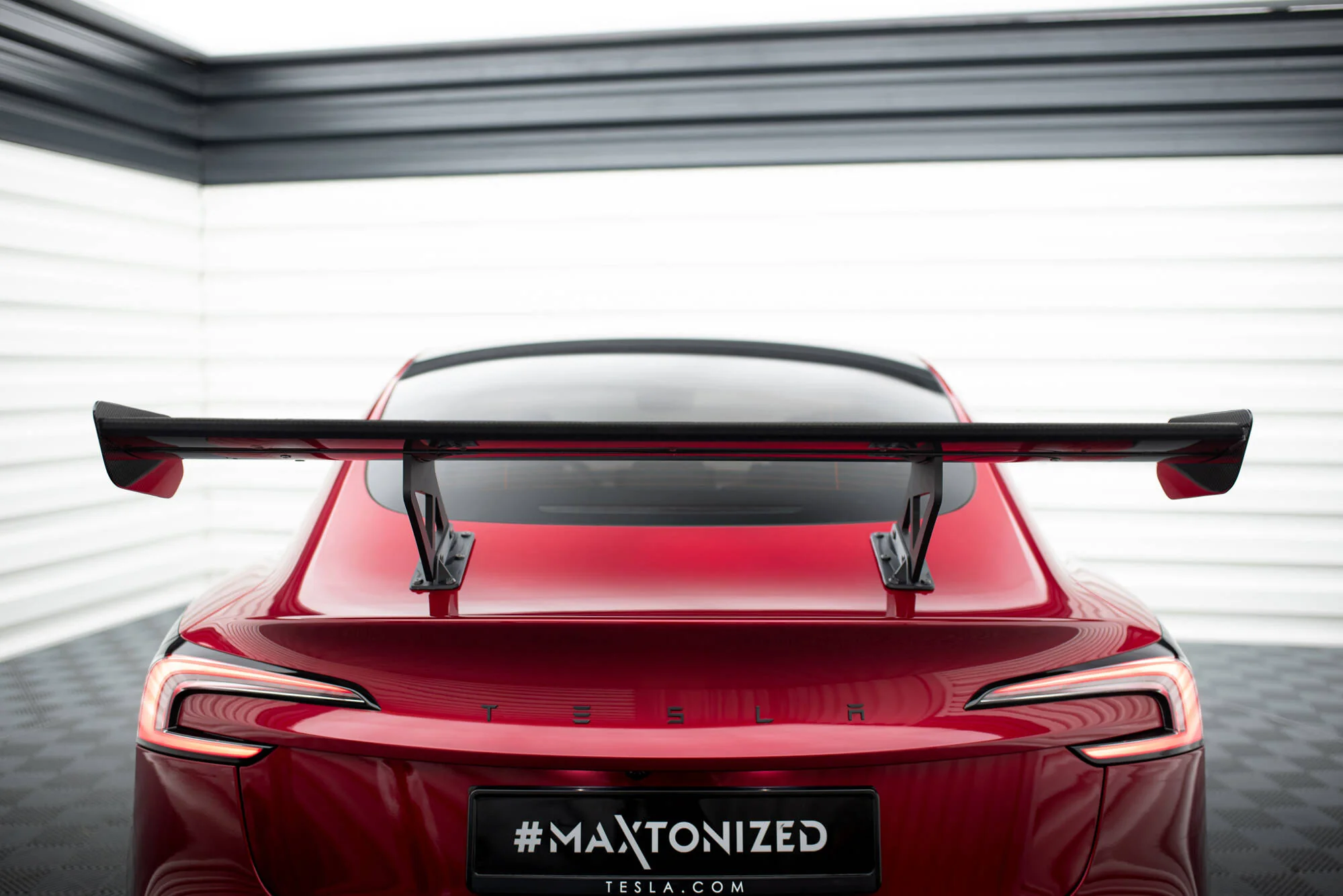 CARBON SPOILER TESLA MODEL 3 - Image 7