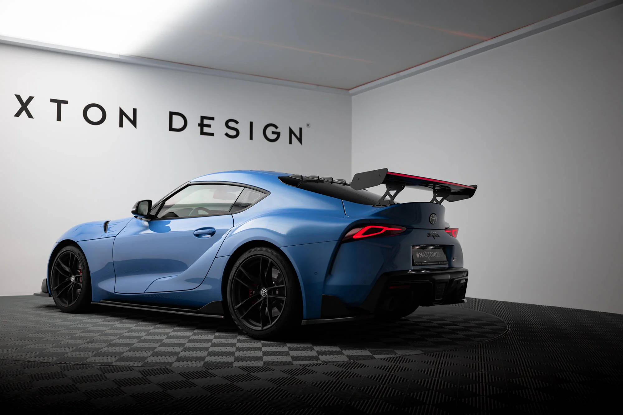 CARBON SPOILER WITH EXTERNAL BRACKETS UPRIGHTS + LED TOYOTA SUPRA MK5 - Image 12