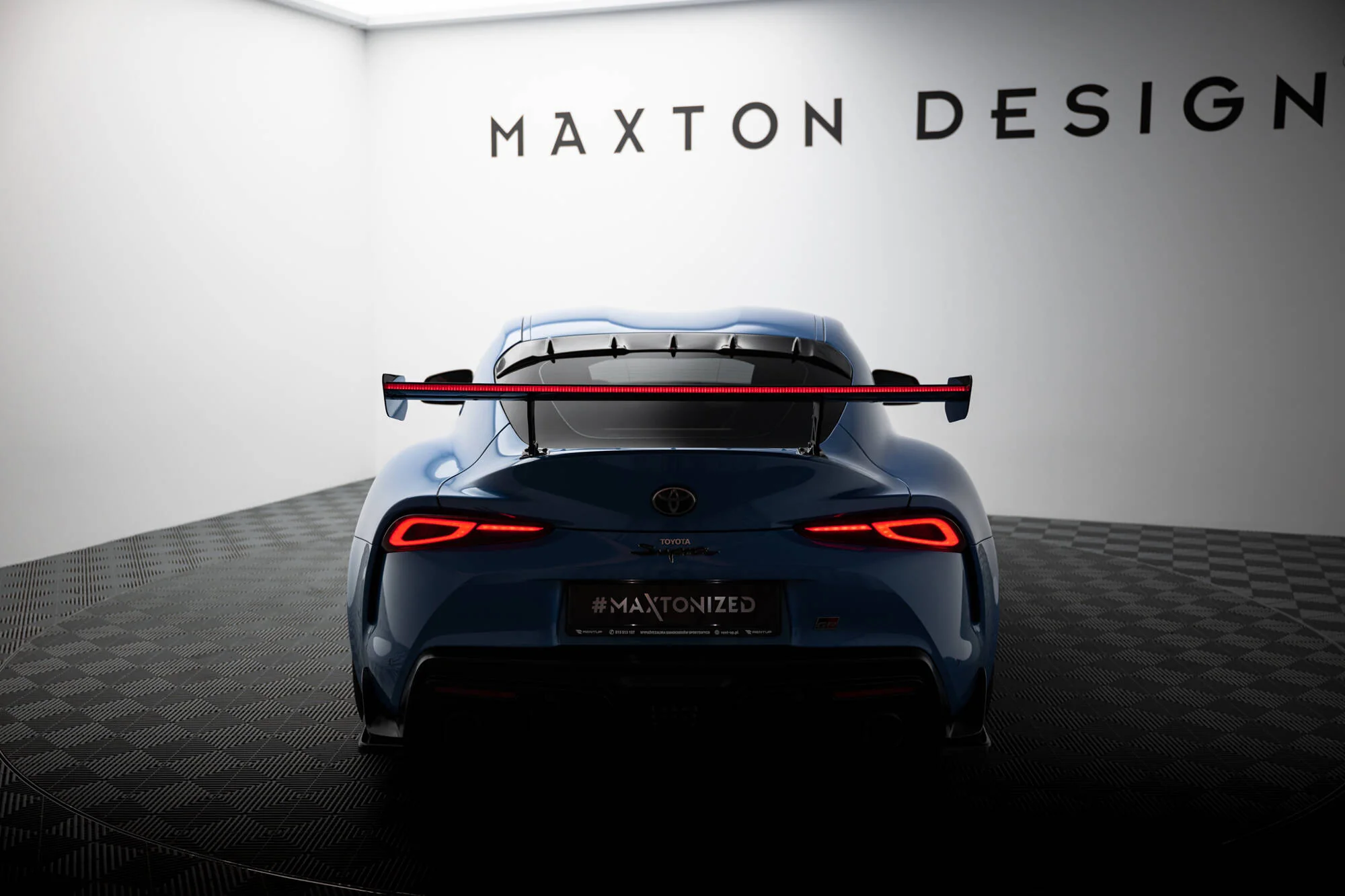 CARBON SPOILER WITH EXTERNAL BRACKETS UPRIGHTS + LED TOYOTA SUPRA MK5 - Image 3
