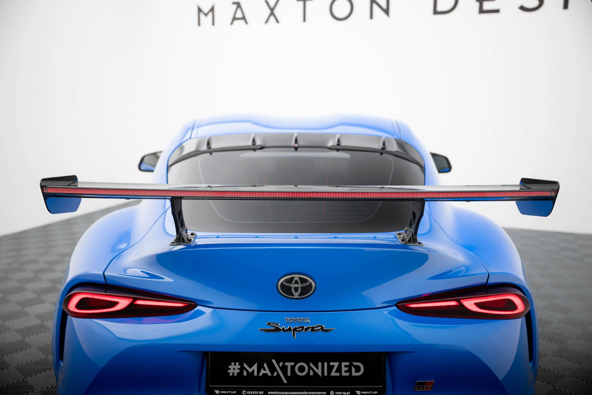 CARBON SPOILER WITH EXTERNAL BRACKETS UPRIGHTS + LED TOYOTA SUPRA MK5 - Image 4