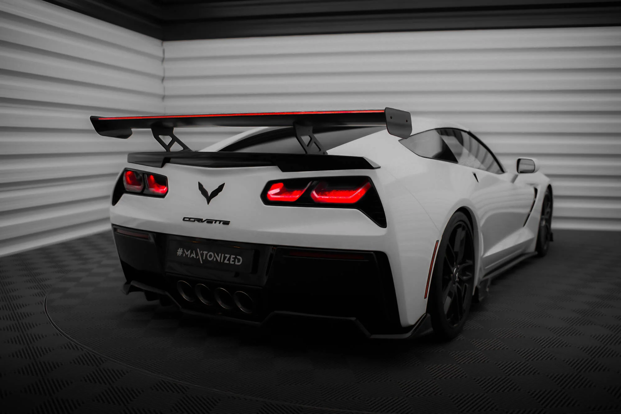Carbon Spoiler With Internal Brackets Uprights + LED Chevrolet Corvette Stingray / Grand Sport C7 - Image 2
