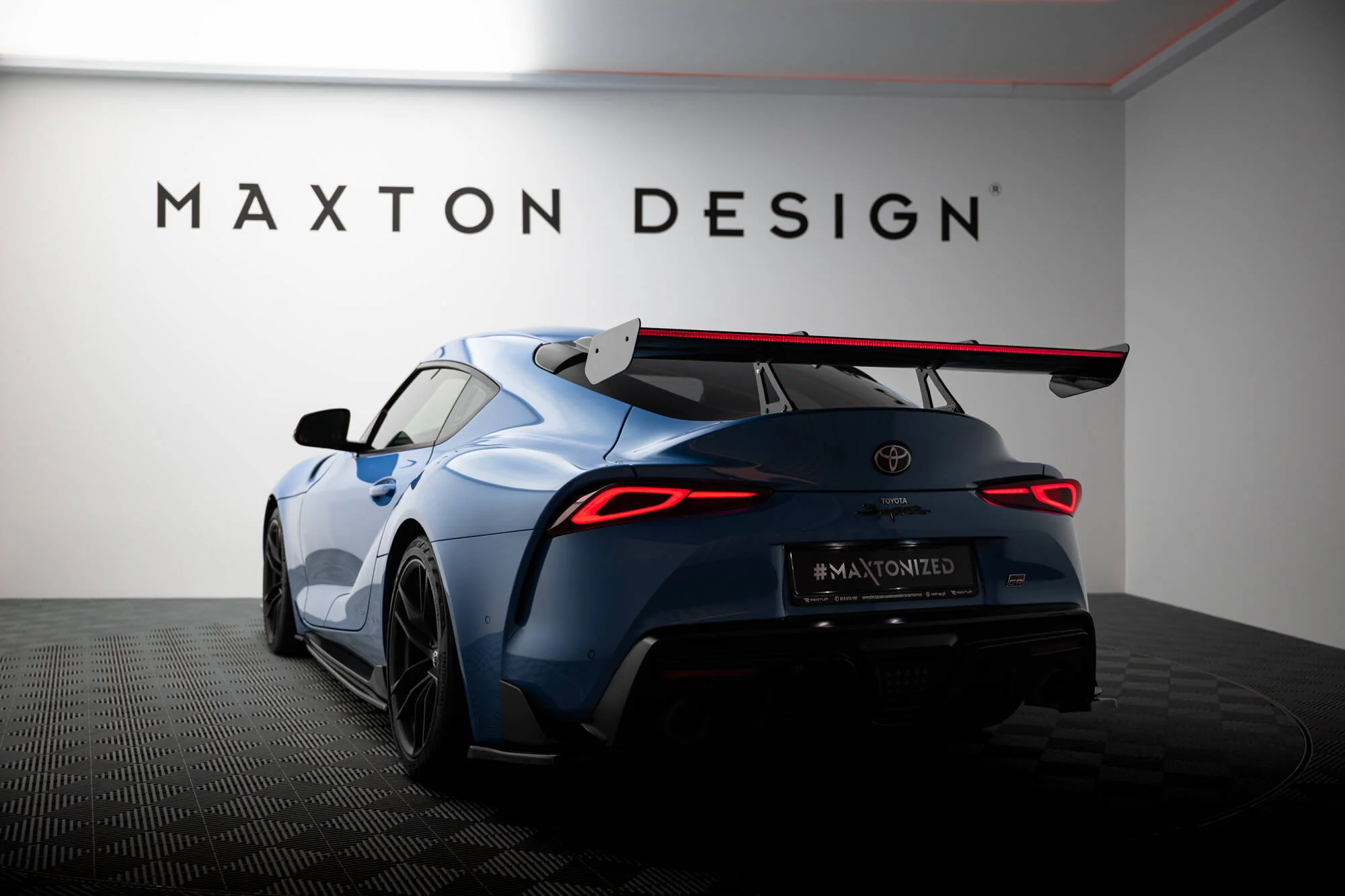 CARBON SPOILER WITH UPPER SWAN MOUNTING + LED TOYOTA SUPRA MK5 - Image 12
