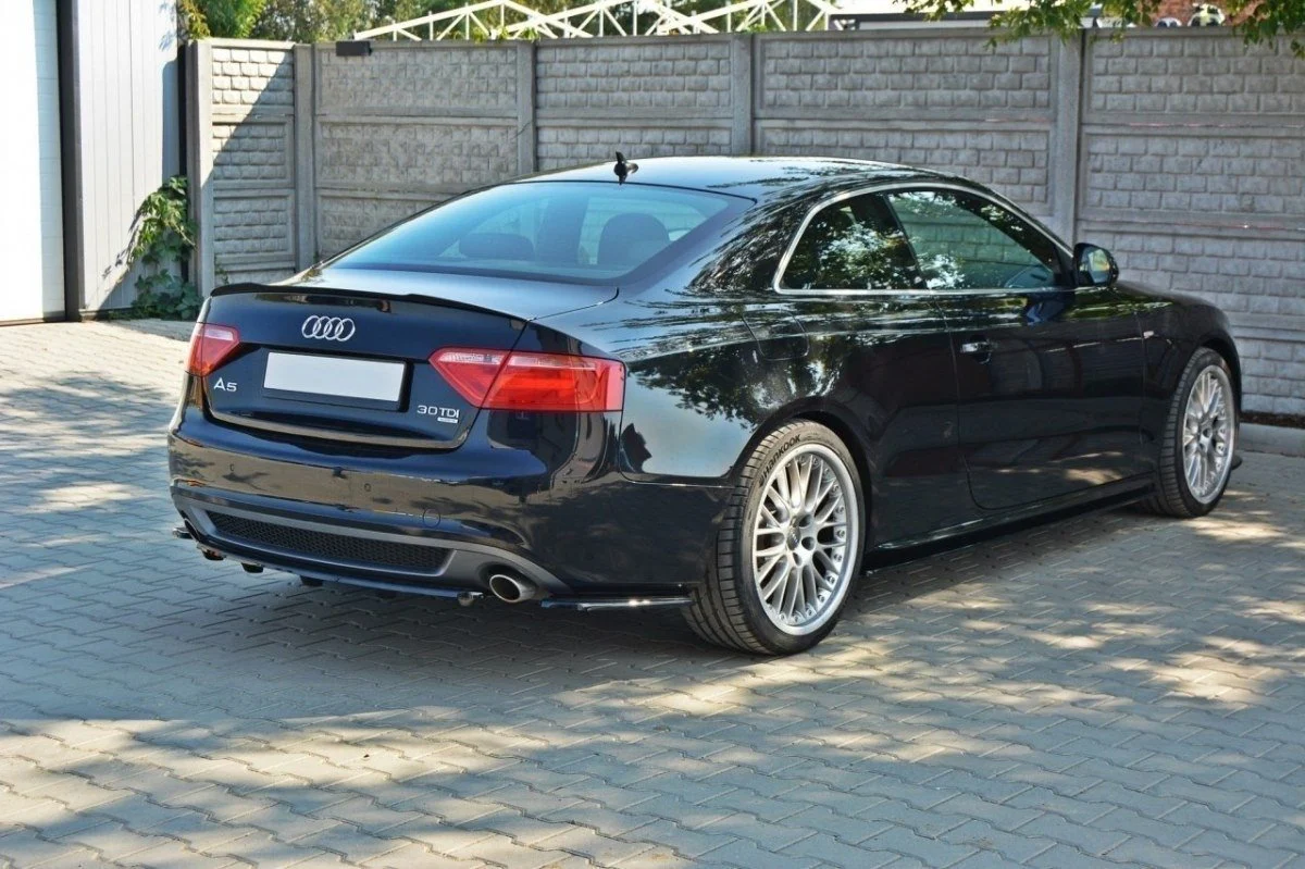 CENTRAL REAR SPLITTER AUDI A5 S-LINE 8T COUPE / SPORTBACK (WITH A VERTICAL BAR) - Image 3