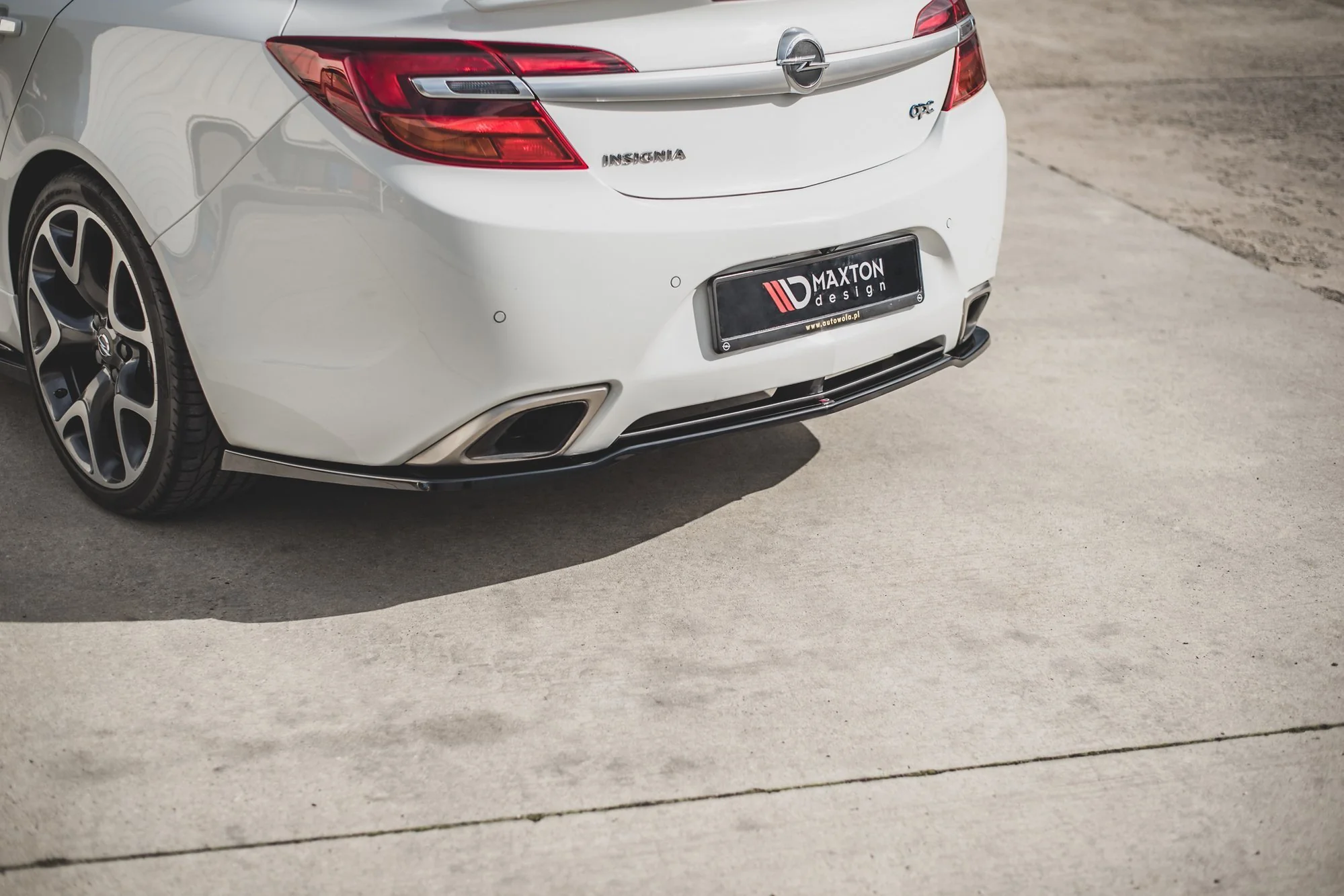 CENTRAL REAR SPLITTER BUICK REGAL GS / OPEL INSIGNIA MK. 1 OPC FACELIFT - Image 5