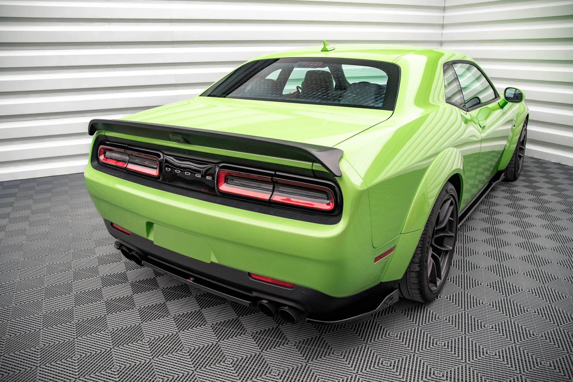 CENTRAL REAR SPLITTER FOR DODGE CHALLENGER SRT HELLCAT WIDEBODY MK3 - Image 2