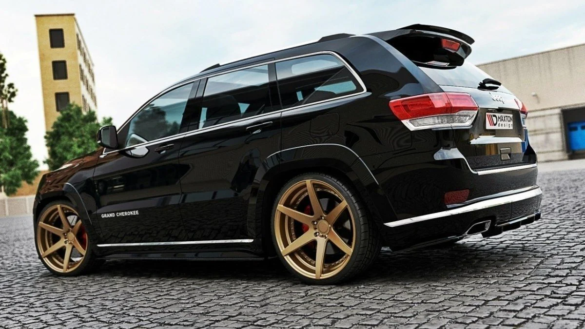 CENTRAL REAR SPLITTER JEEP GRAND CHEROKEE WK2 SUMMIT FACELIFT (WITH A VERTICAL BAR) - Image 3