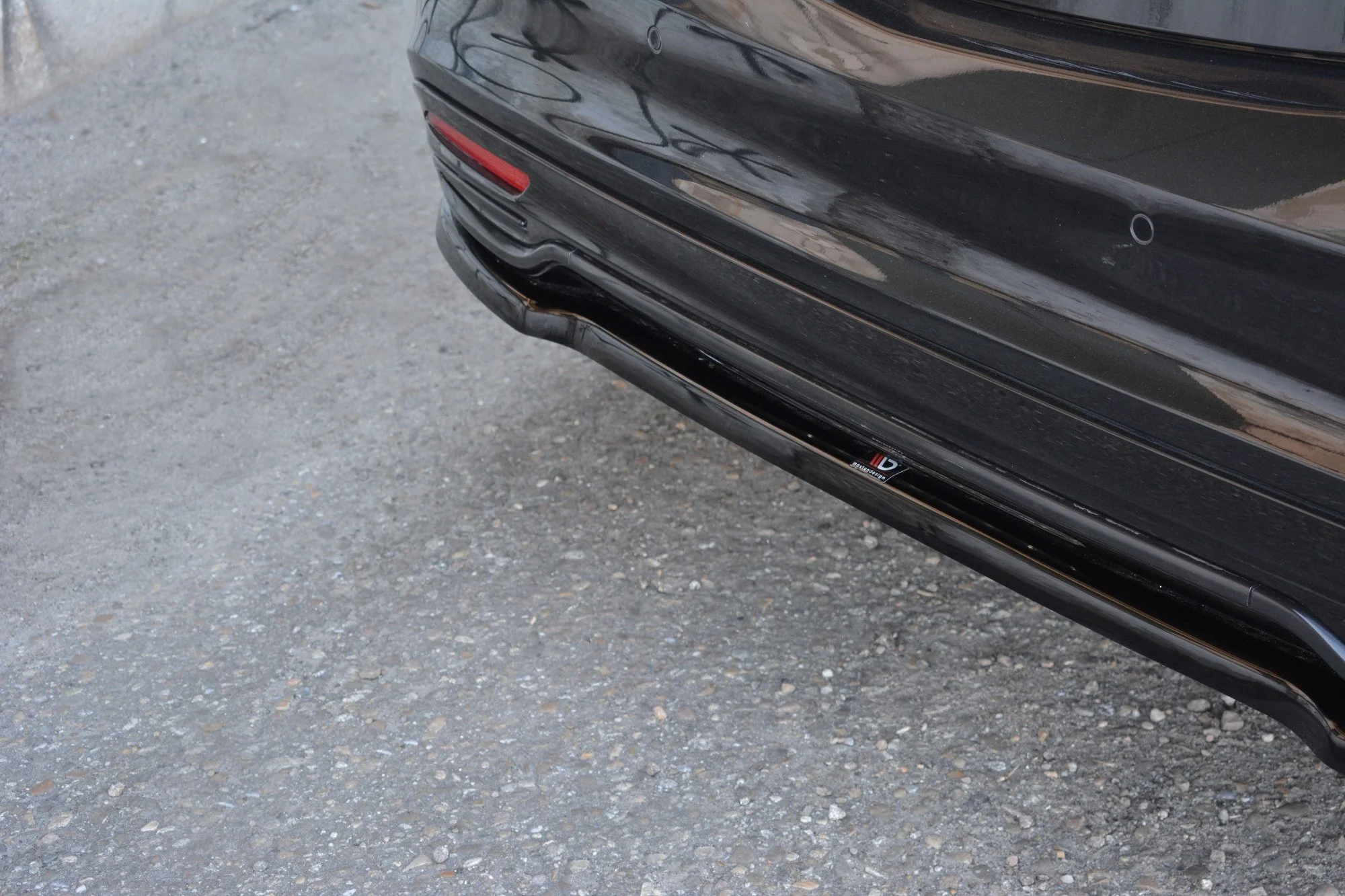 CENTRAL REAR SPLITTER MERCEDES-BENZ S-CLASS AMG-LINE W222 - Image 2