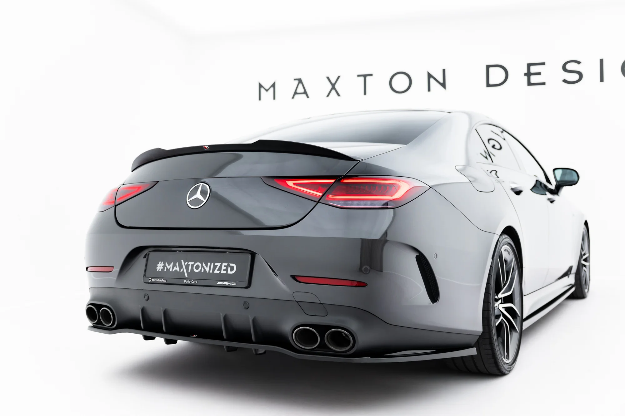 CENTRAL REAR SPLITTER (WITH VERTICAL BARS) MERCEDES-AMG CLS 53 C257 - Image 3