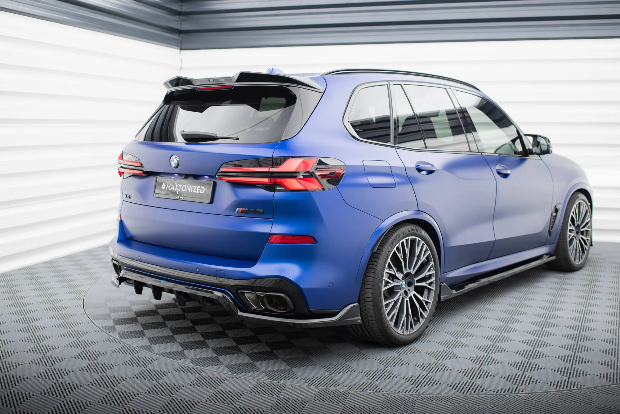 CENTRAL REAR SPLITTER (WITH VERTICAL BARS) V.2 BMW X5 M-PACK G05 FACELIFT - Image 2