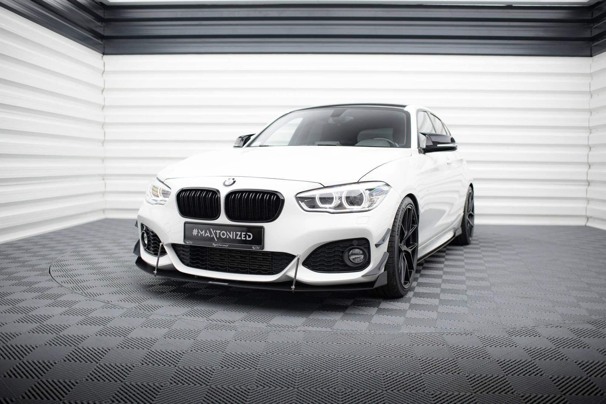 Front Bumper Wings (Canards) Volkswagen Jetta GLI Mk7 - Image 4