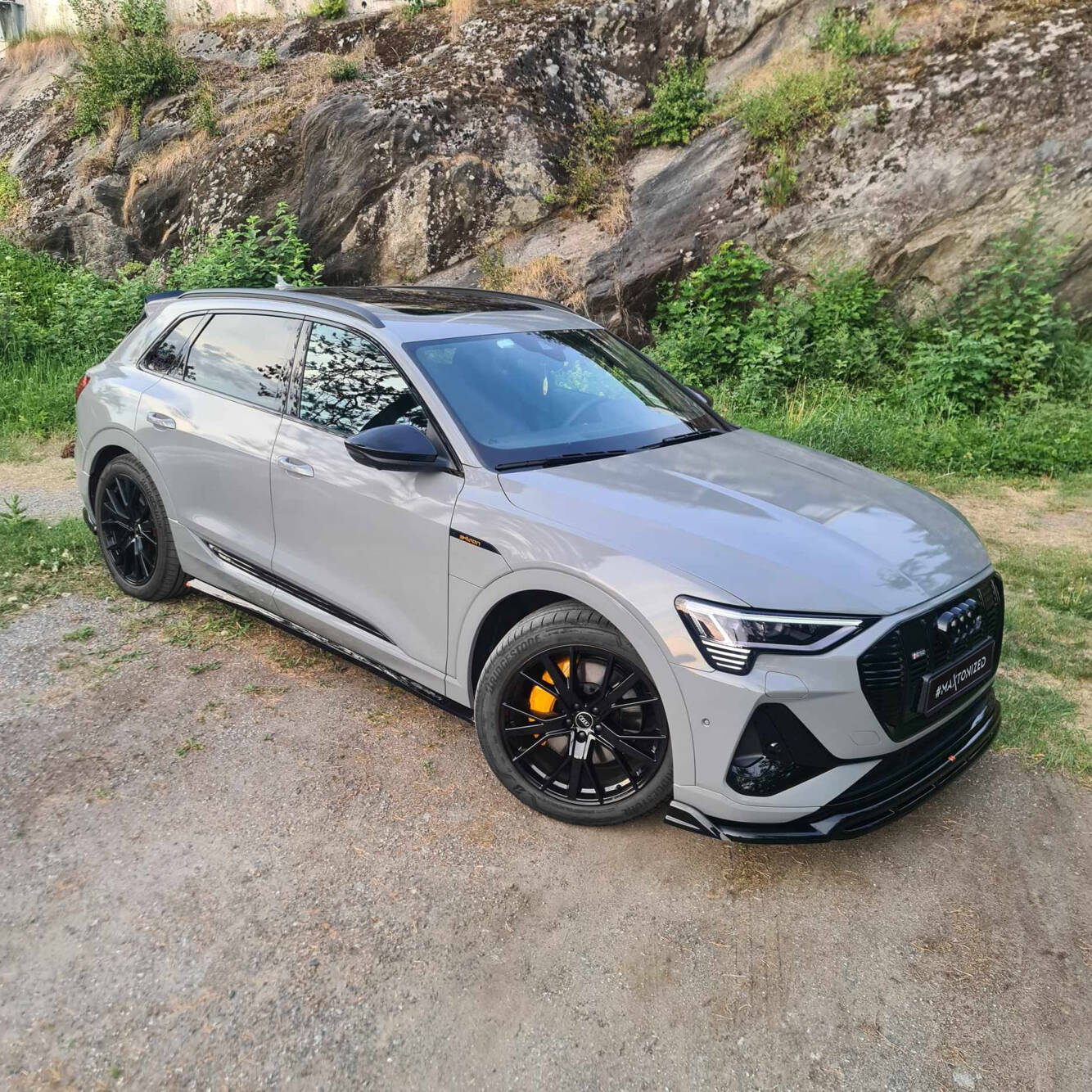 Front Splitter Audi e-Tron S-Line - Image 2