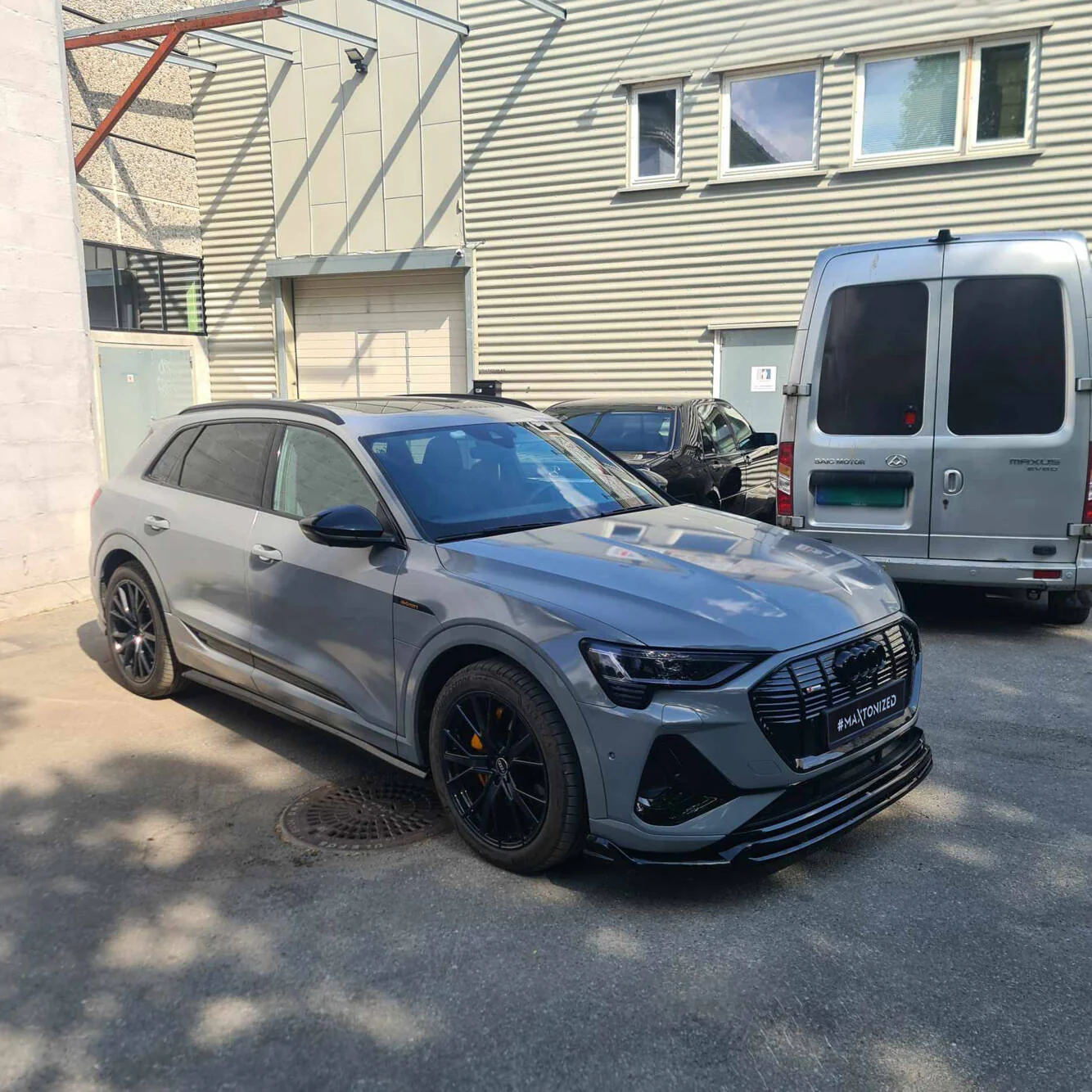 Front Splitter Audi e-Tron S-Line - Image 4