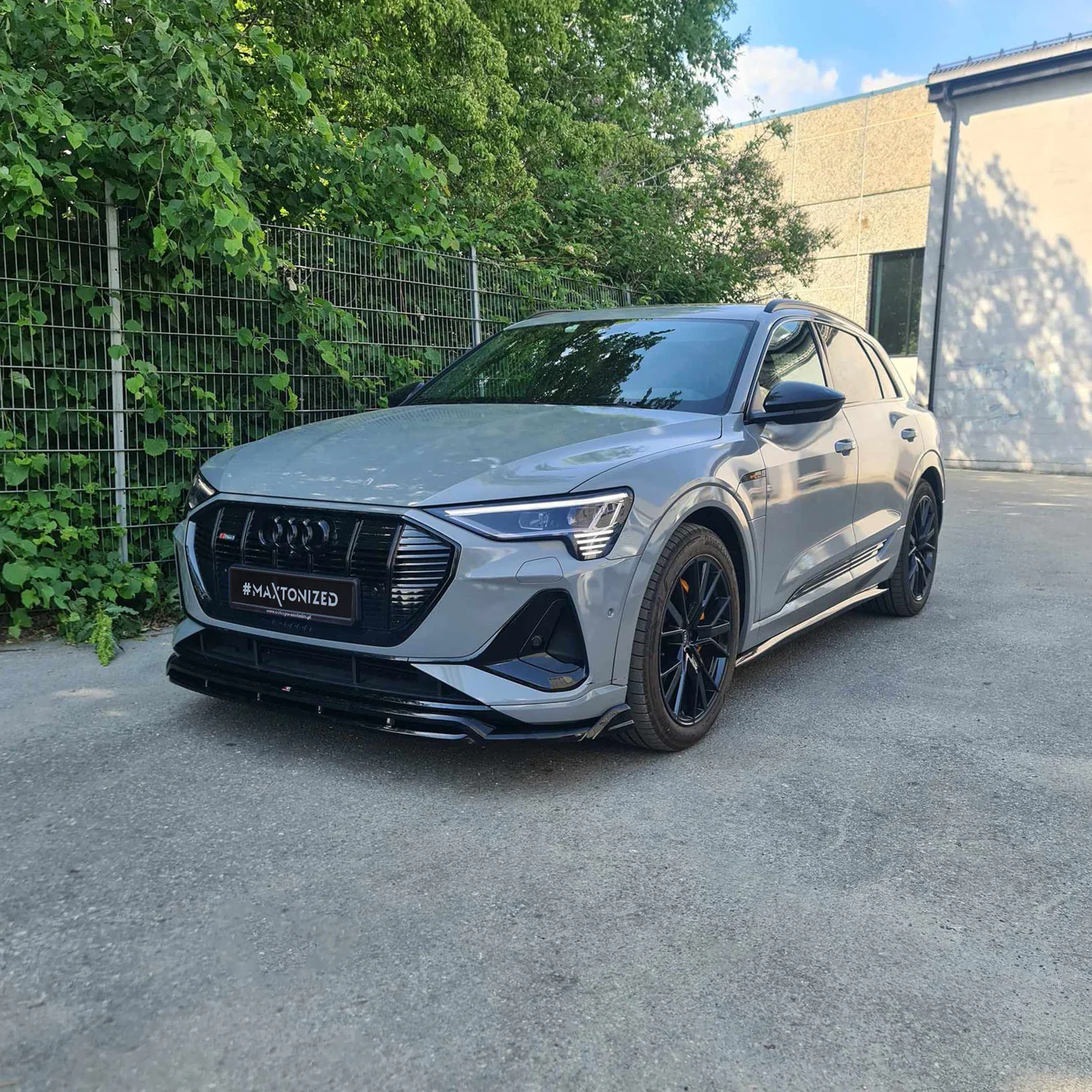 Front Splitter Audi e-Tron S-Line - Image 5