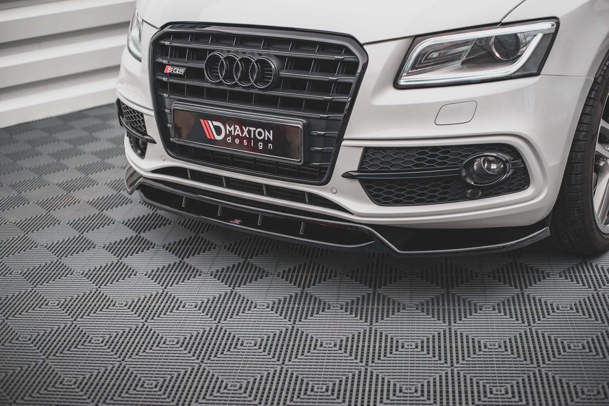 FRONT SPLITTER AUDI SQ5 MK1 (8R) - Image 3