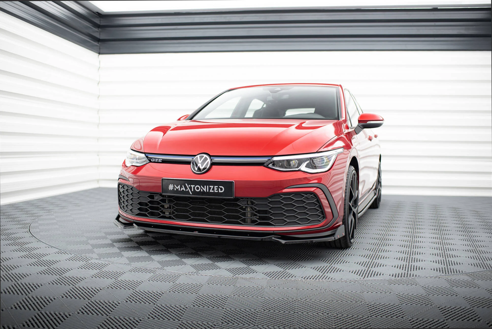 FRONT SPLITTER + FLAPS V.2 VOLKSWAGEN GOLF 8 GTI / R-LINE - Image 3