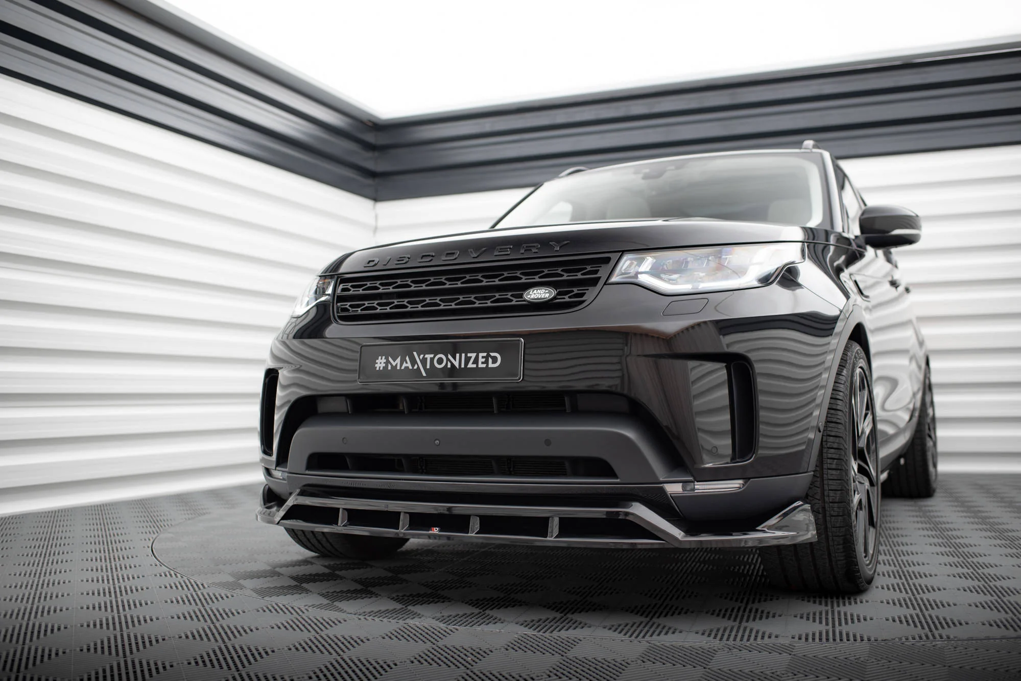 FRONT SPLITTER LAND ROVER DISCOVERY HSE MK5 - Image 2