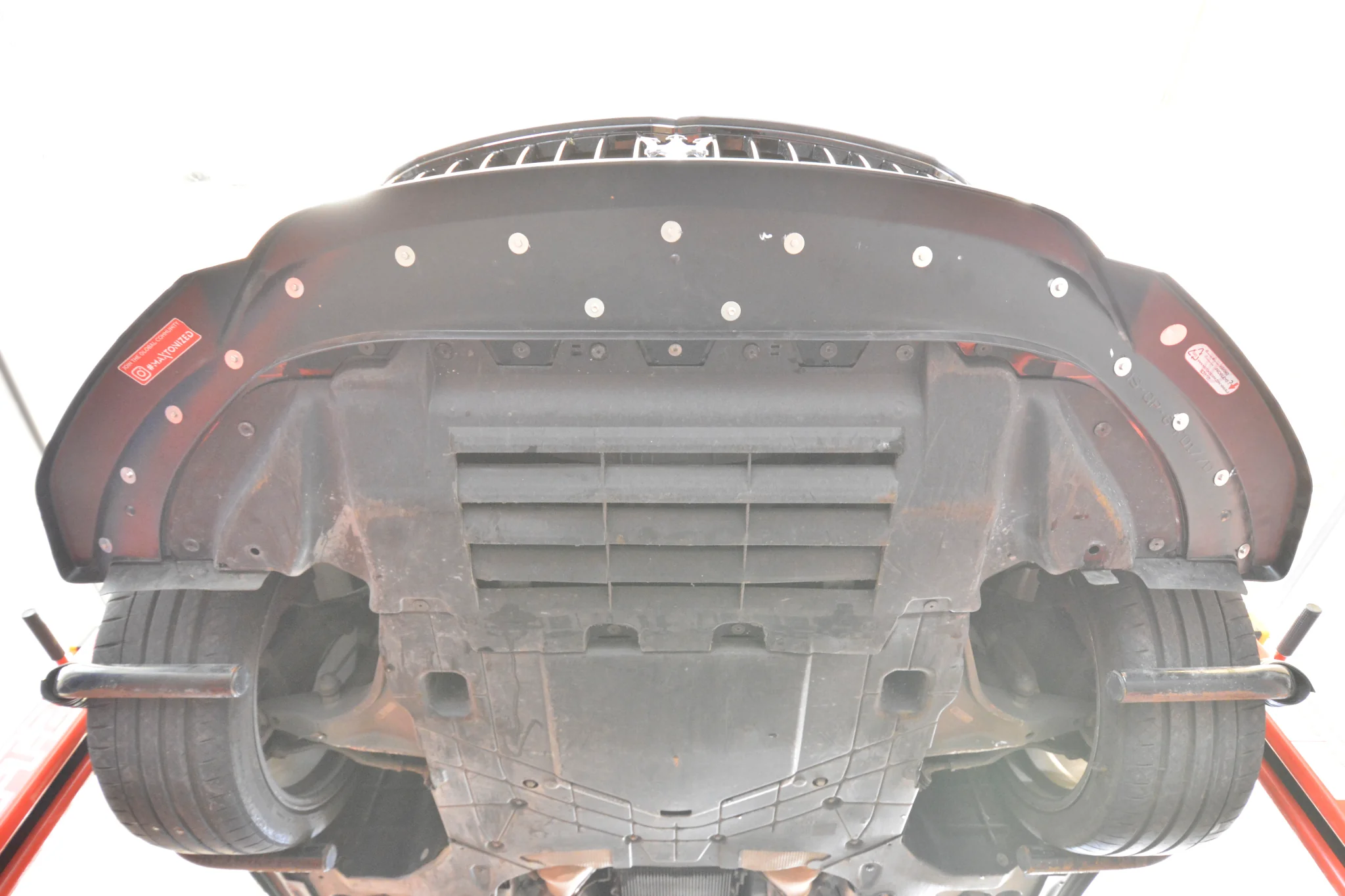 FRONT SPLITTER MASERATI QUATTROPORTE MK.6 PREFACE - Image 7