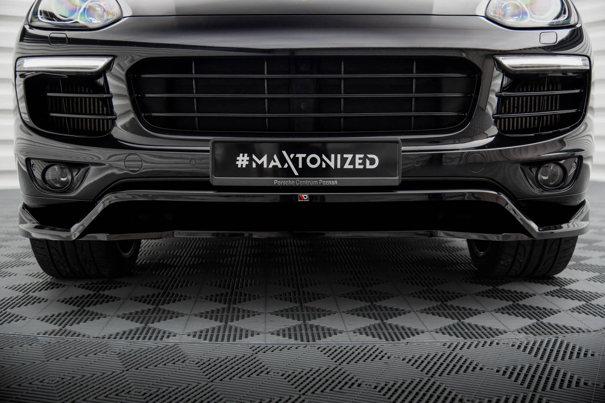 FRONT SPLITTER PORSCHE CAYENNE MK2 FACELIFT - Image 5