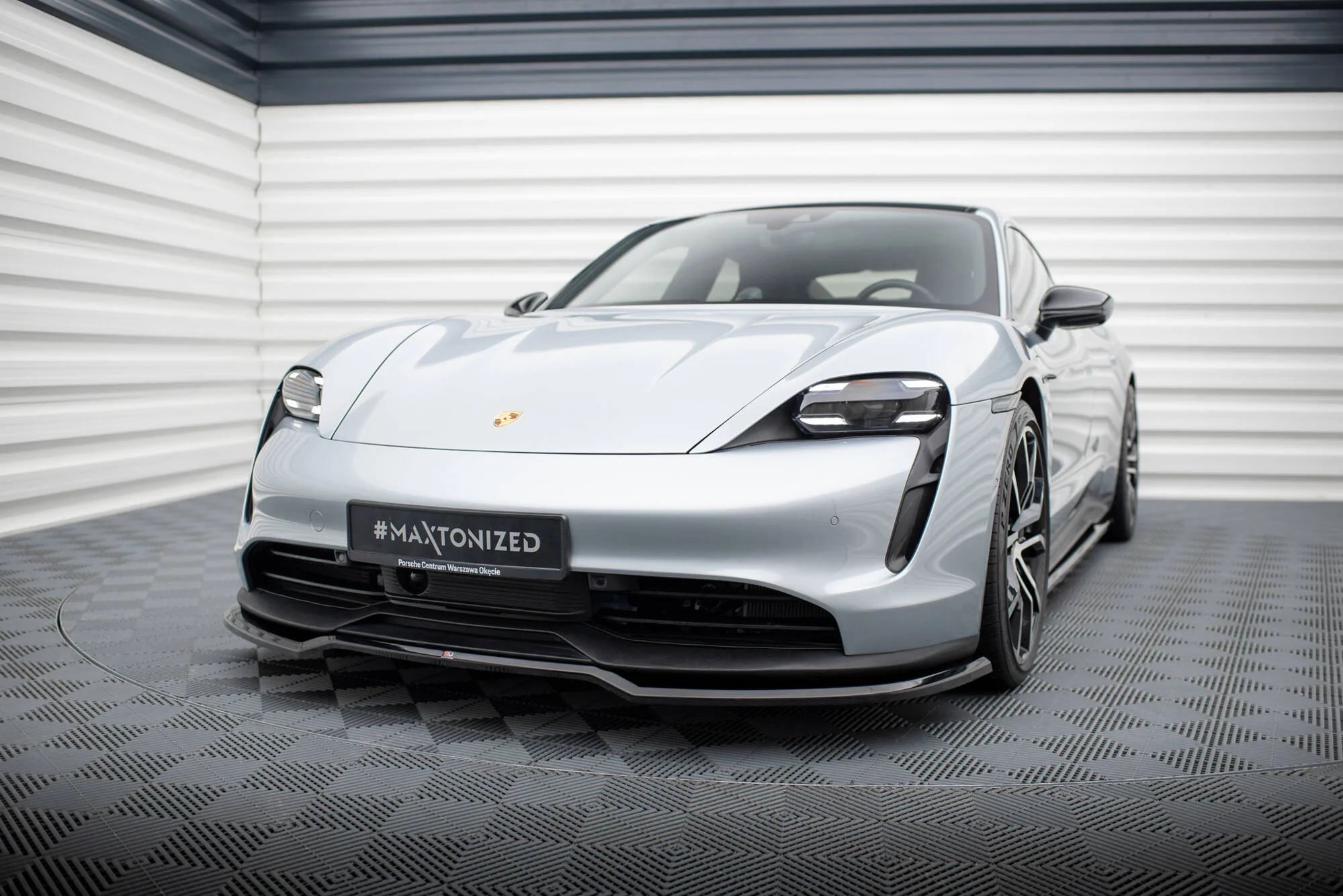 FRONT SPLITTER PORSCHE TAYCAN / TAYCAN 4 / TAYCAN 4S / TAYCAN GTS MK1 - Image 3