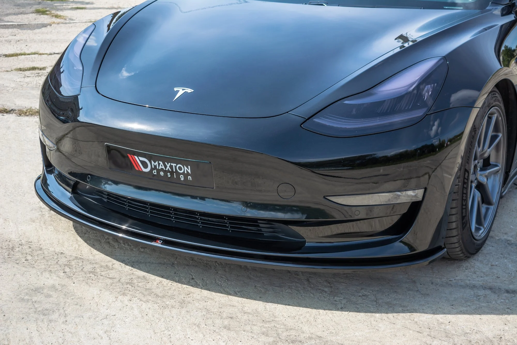 FRONT SPLITTER TESLA MODEL 3 - Image 4