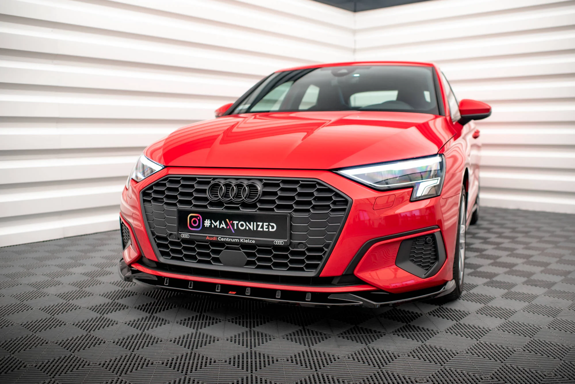 FRONT SPLITTER V.1 AUDI A3 8Y - Image 2