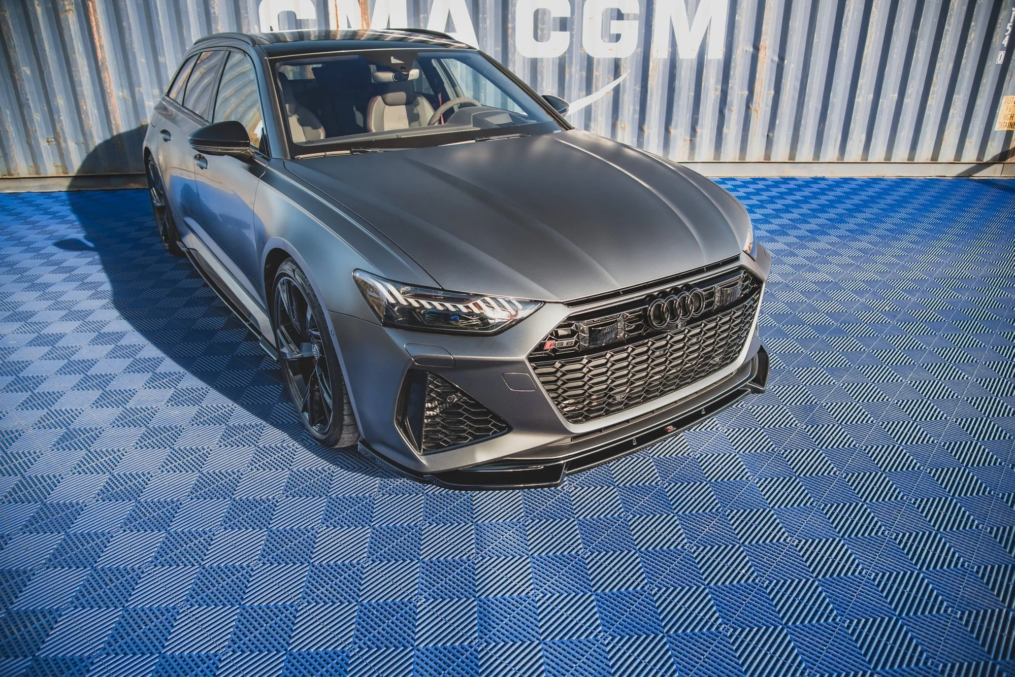 FRONT SPLITTER V.1 AUDI RS6 C8 - Image 3