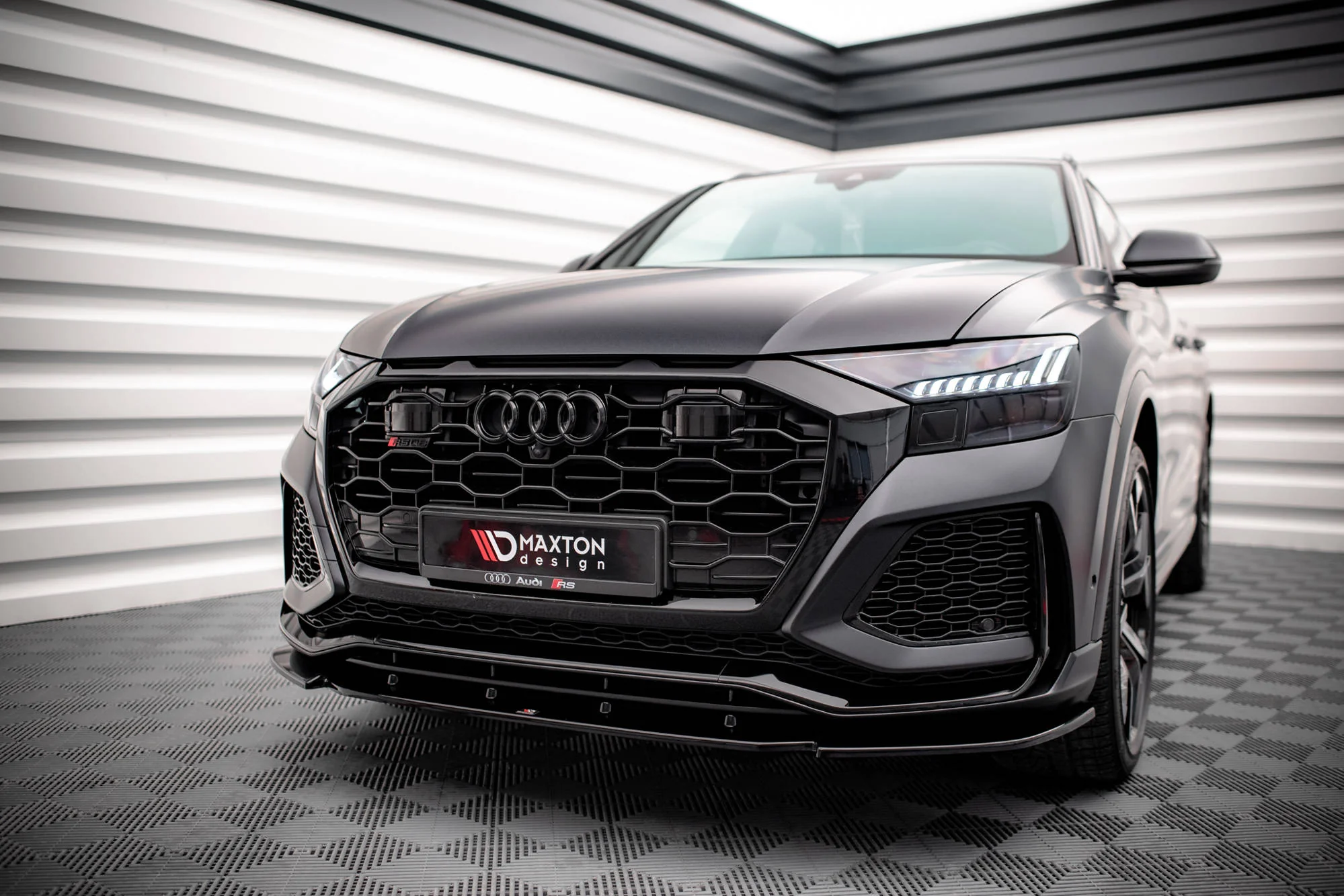 FRONT SPLITTER V.1 AUDI RSQ8 MK1 - Image 2