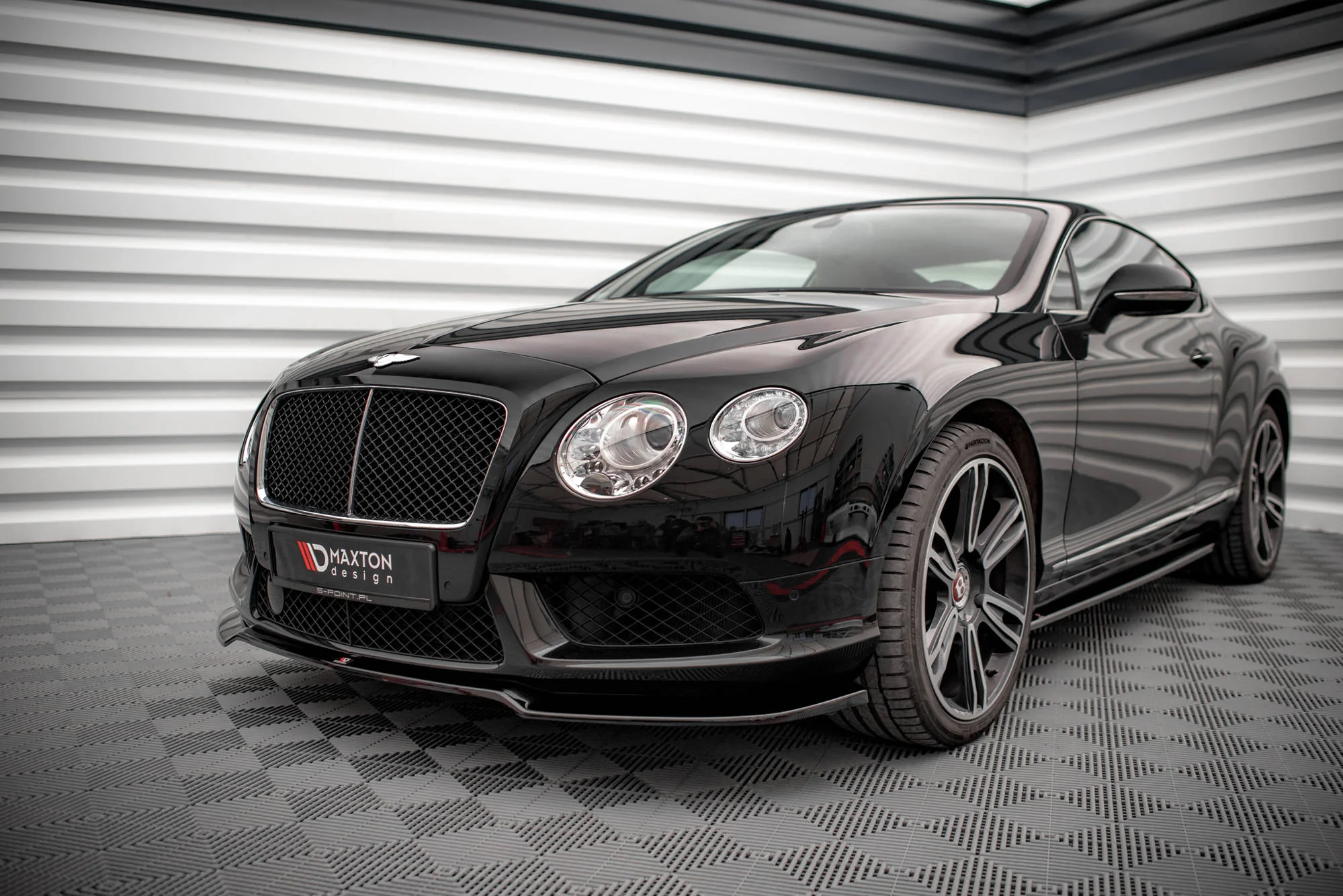 FRONT SPLITTER V.1 BENTLEY CONTINENTAL GT V8 S MK2 - Image 2