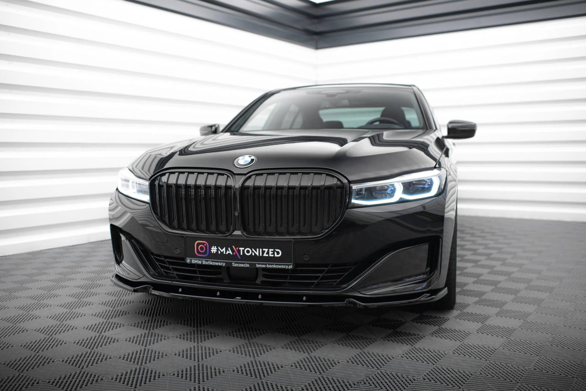 FRONT SPLITTER V.1 BMW 7 G11 FACELIFT - Image 3
