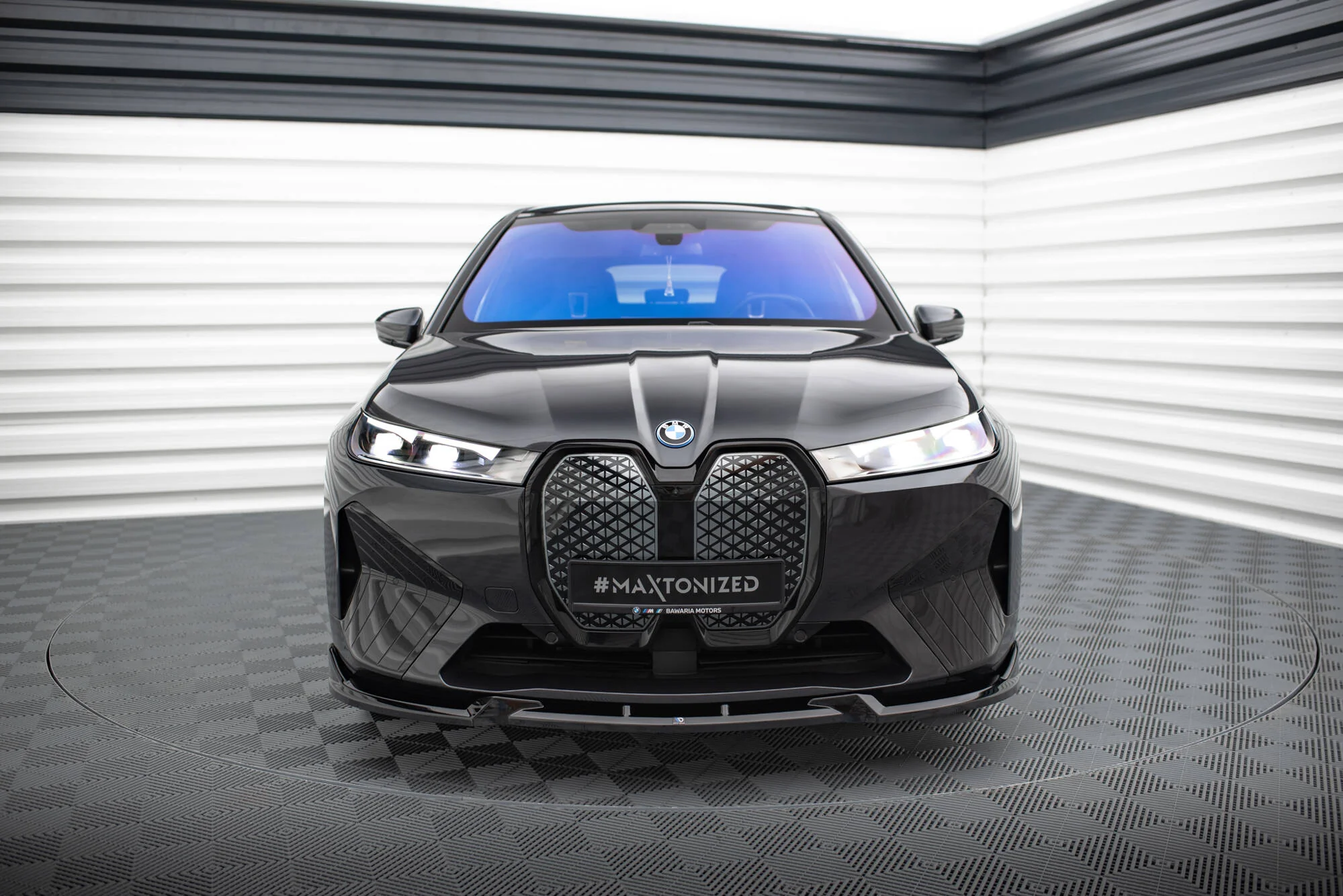 FRONT SPLITTER V.1 BMW IX Sport / M60 - Image 2