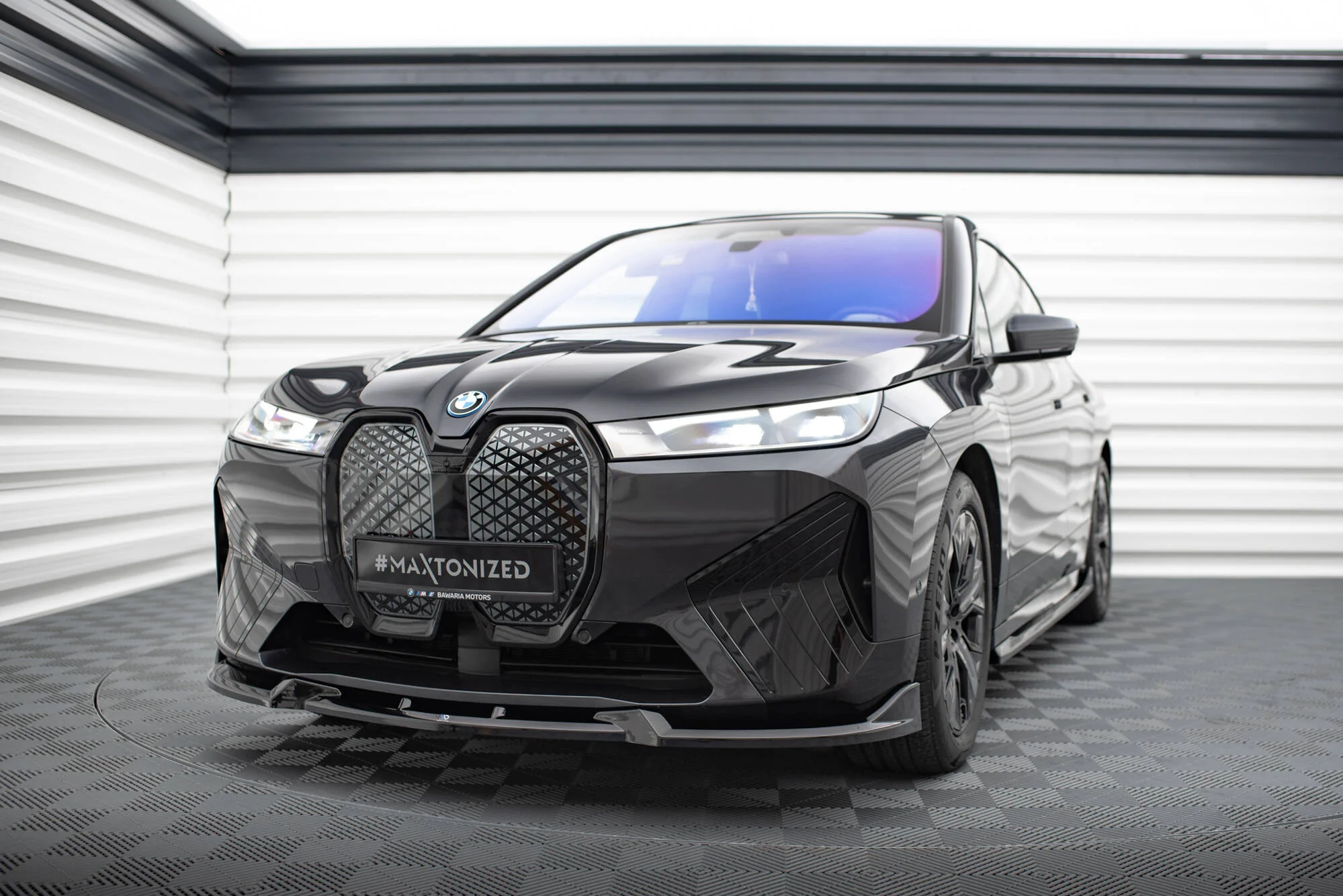 FRONT SPLITTER V.1 BMW IX Sport / M60 - Image 3