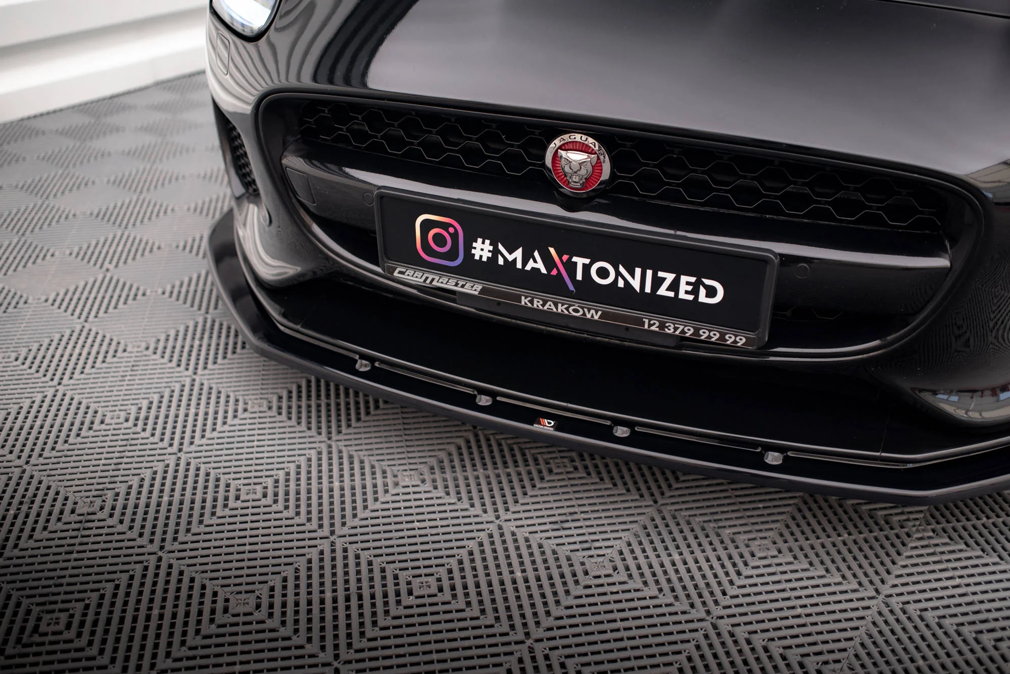 FRONT SPLITTER V.1 JAGUAR F-TYPE MK1 FACELIFT - Image 2