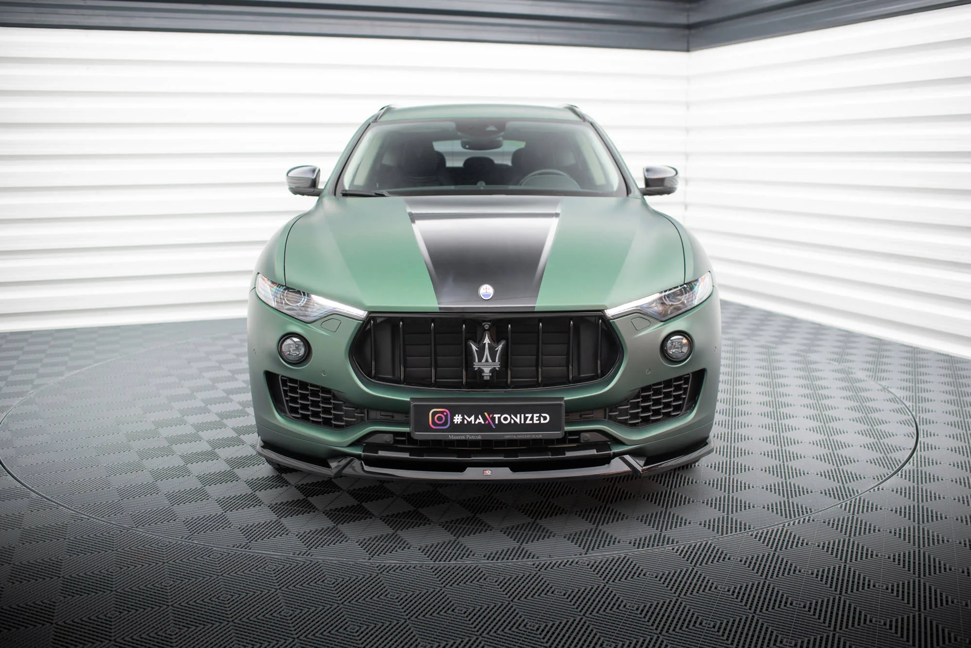 FRONT SPLITTER V.1 MASERATI LEVANTE MK1 - Image 3