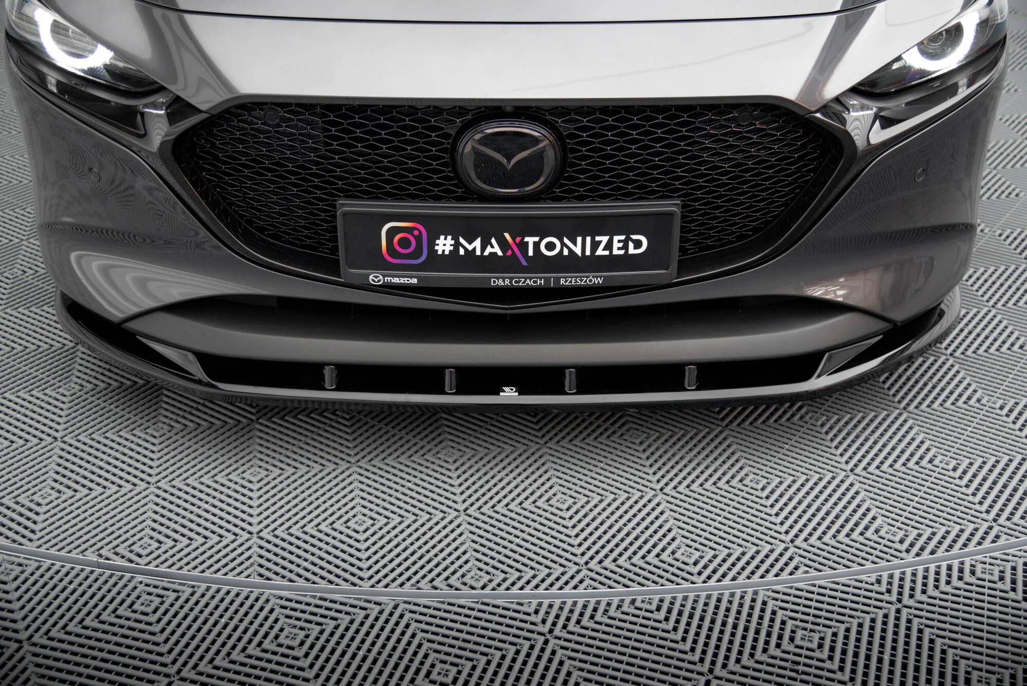 FRONT SPLITTER V.1 MAZDA 3 MK4 - Image 3