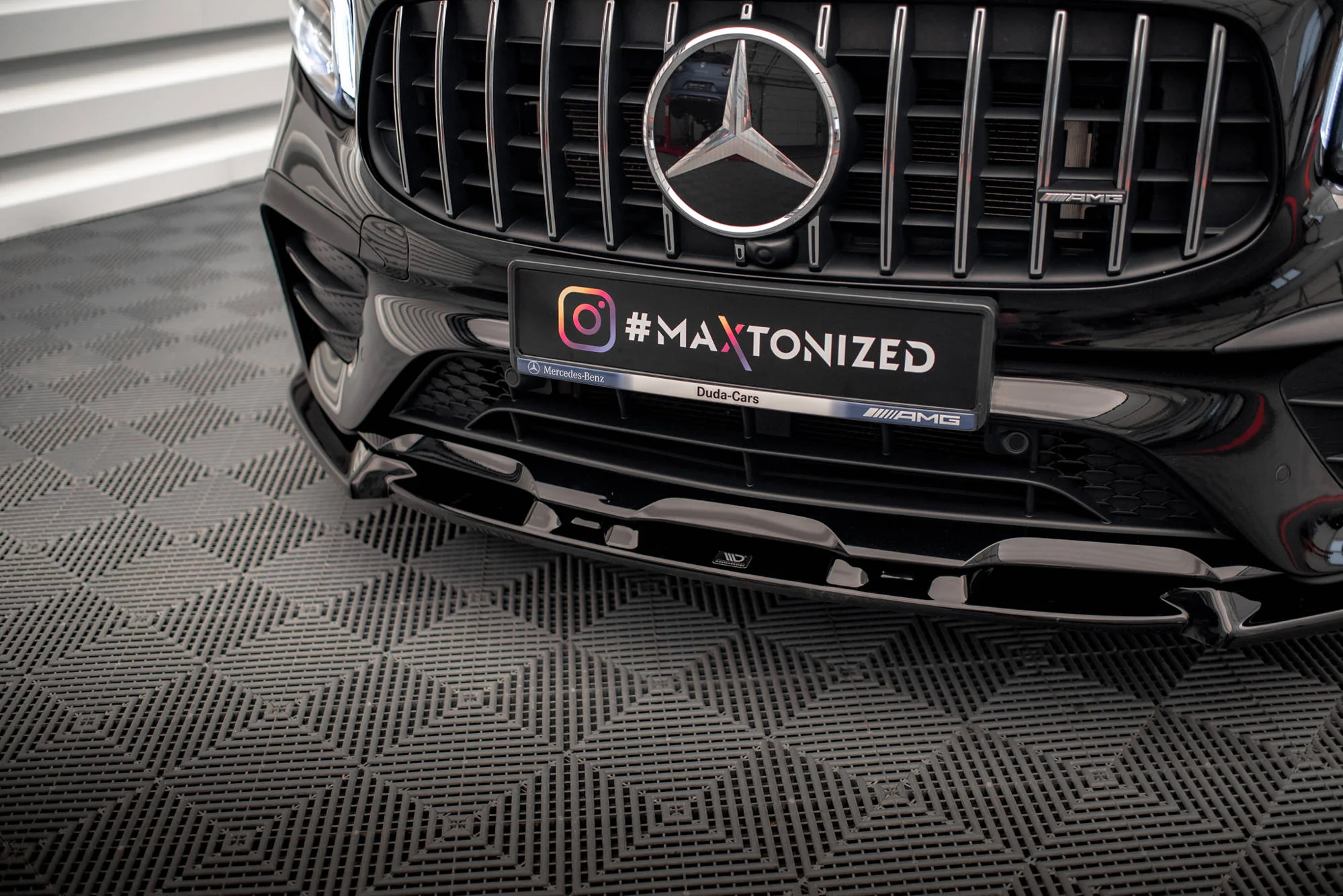 FRONT SPLITTER V.1 MERCEDES-AMG GLB 35 X247 - Image 4