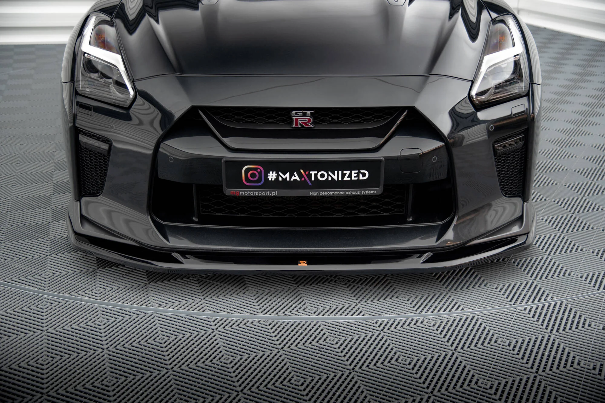 FRONT SPLITTER V.1 NISSAN GTR R35 FACELIFT - Image 5