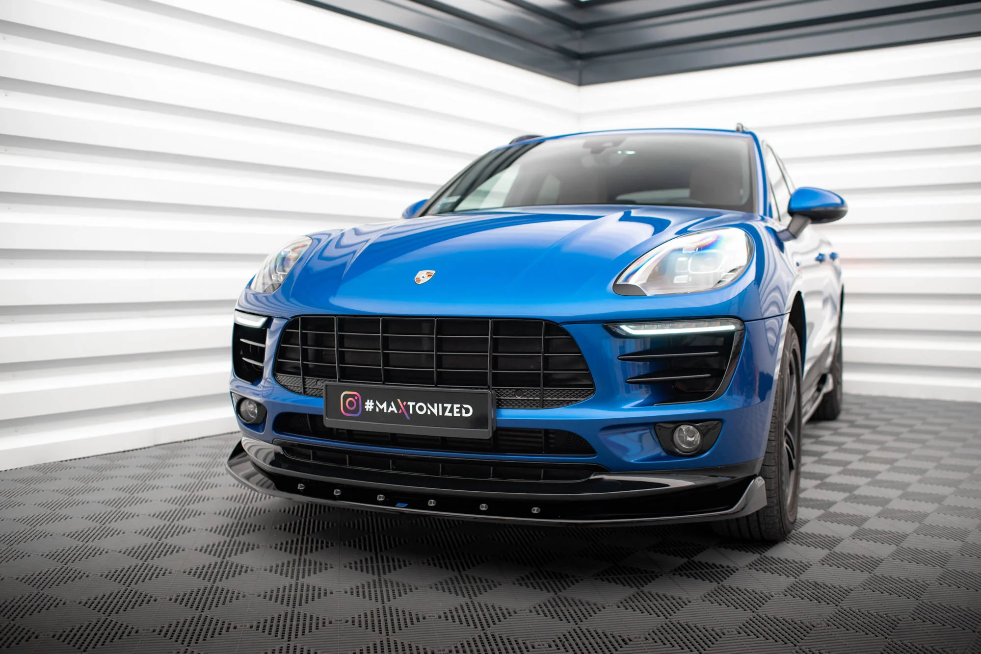 FRONT SPLITTER V.1 PORSCHE MACAN MK1 - Image 3