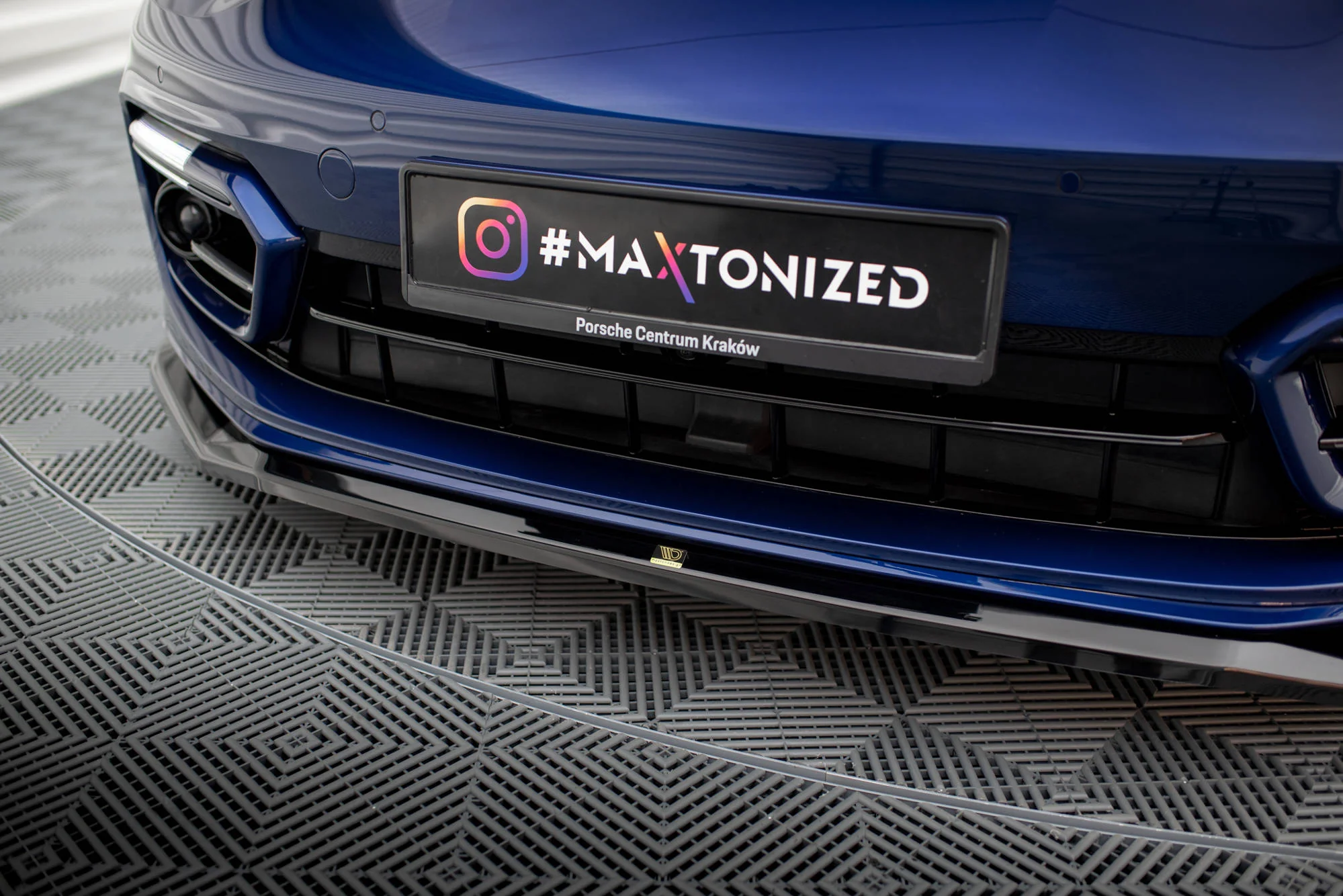 FRONT SPLITTER V.1 PORSCHE PANAMERA E-HYBRID 971 FACELIFT - Image 3
