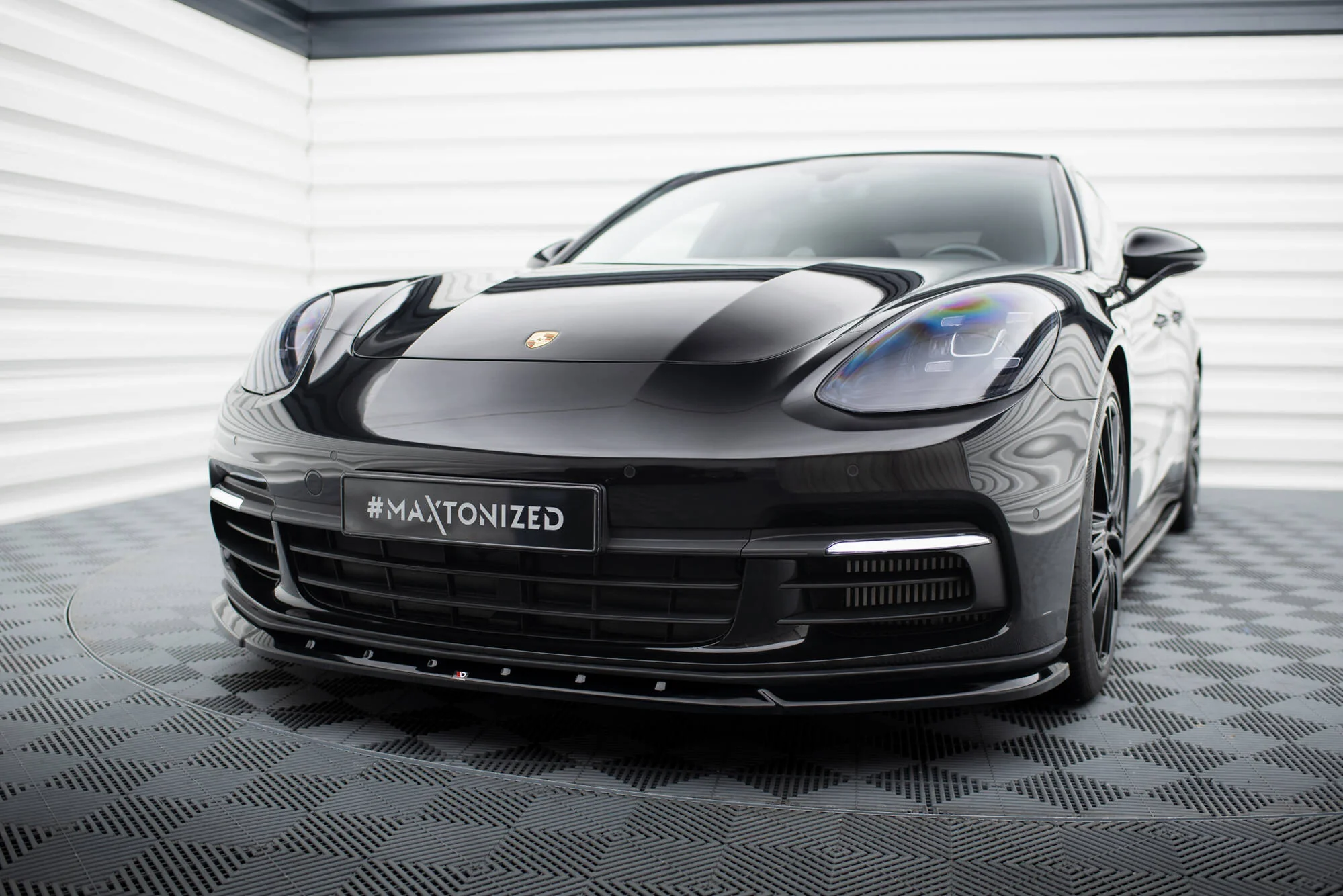 FRONT SPLITTER V.1 PORSCHE PANAMERA E-HYBRID 971 - Image 3