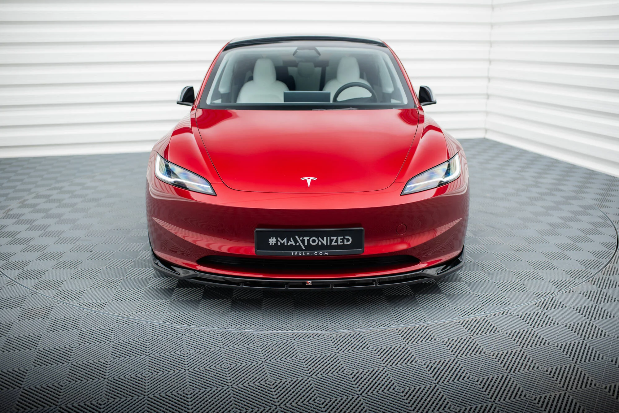 FRONT SPLITTER V.1 TESLA MODEL 3 PROJECT HIGHLAND (FACELIFT) - Image 2