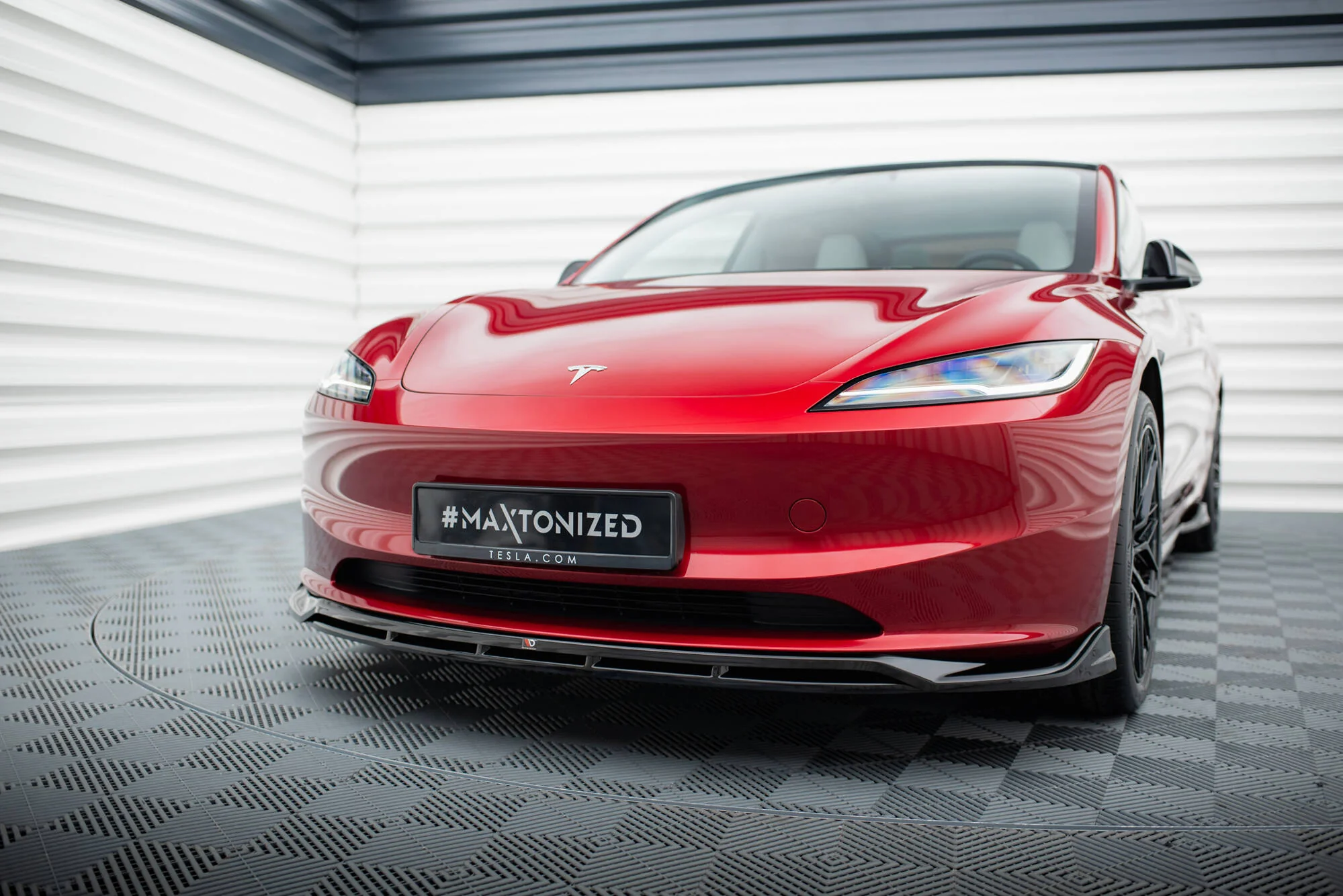 FRONT SPLITTER V.1 TESLA MODEL 3 PROJECT HIGHLAND (FACELIFT) - Image 3